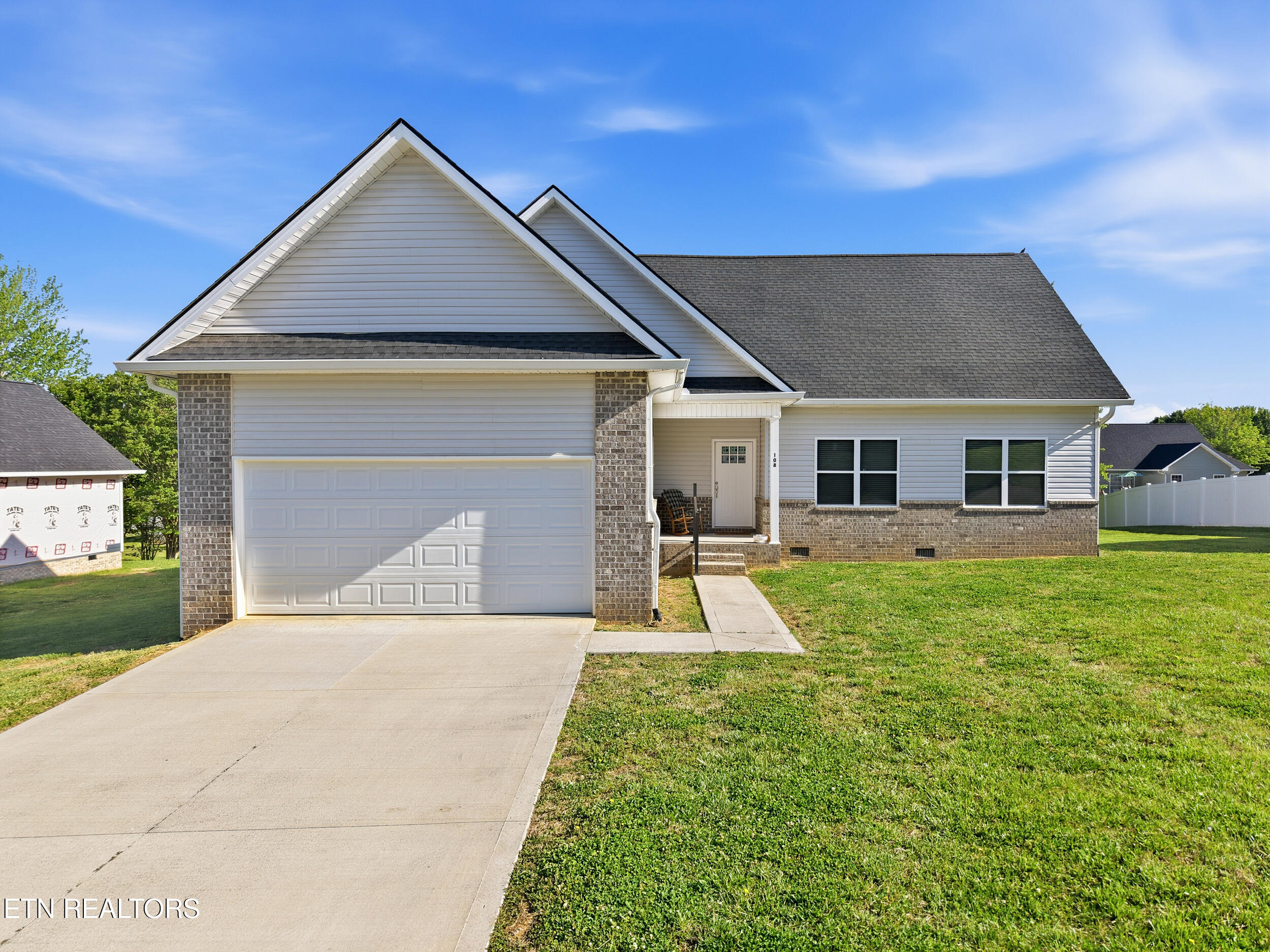 108 Wind Chase Way Madisonville TN 37354