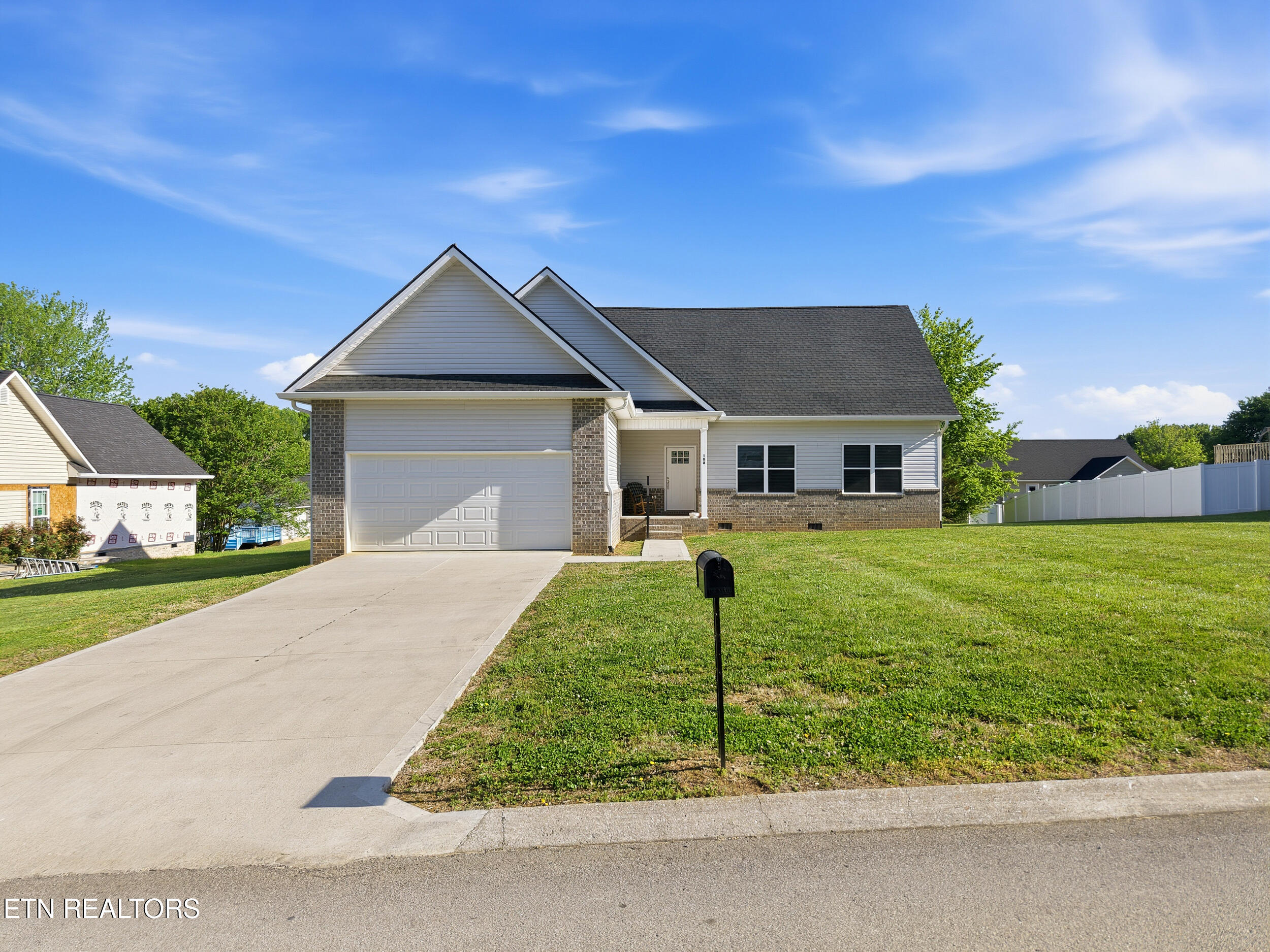 108 Wind Chase Way Madisonville TN 37354