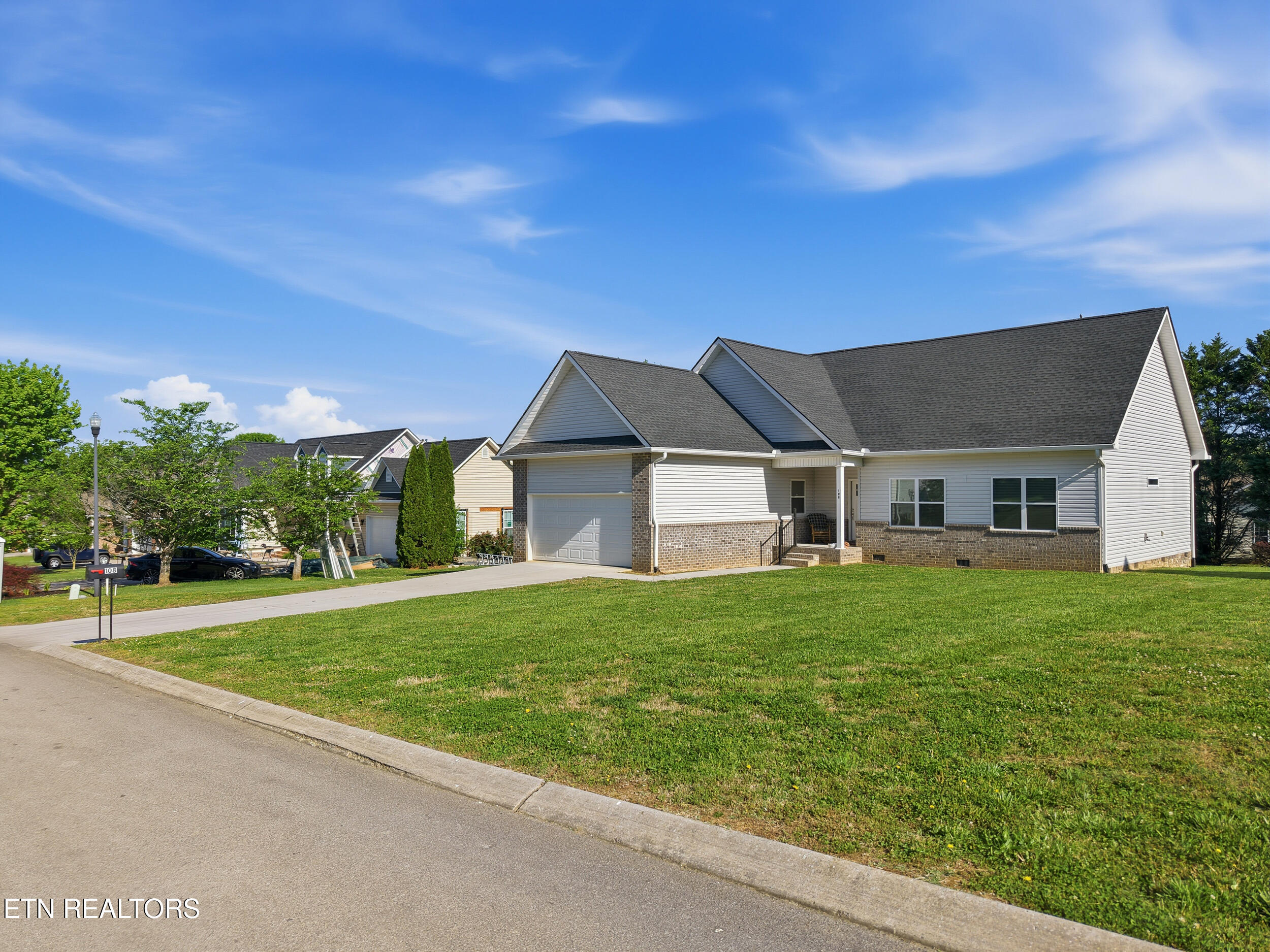 108 Wind Chase Way Madisonville TN 37354