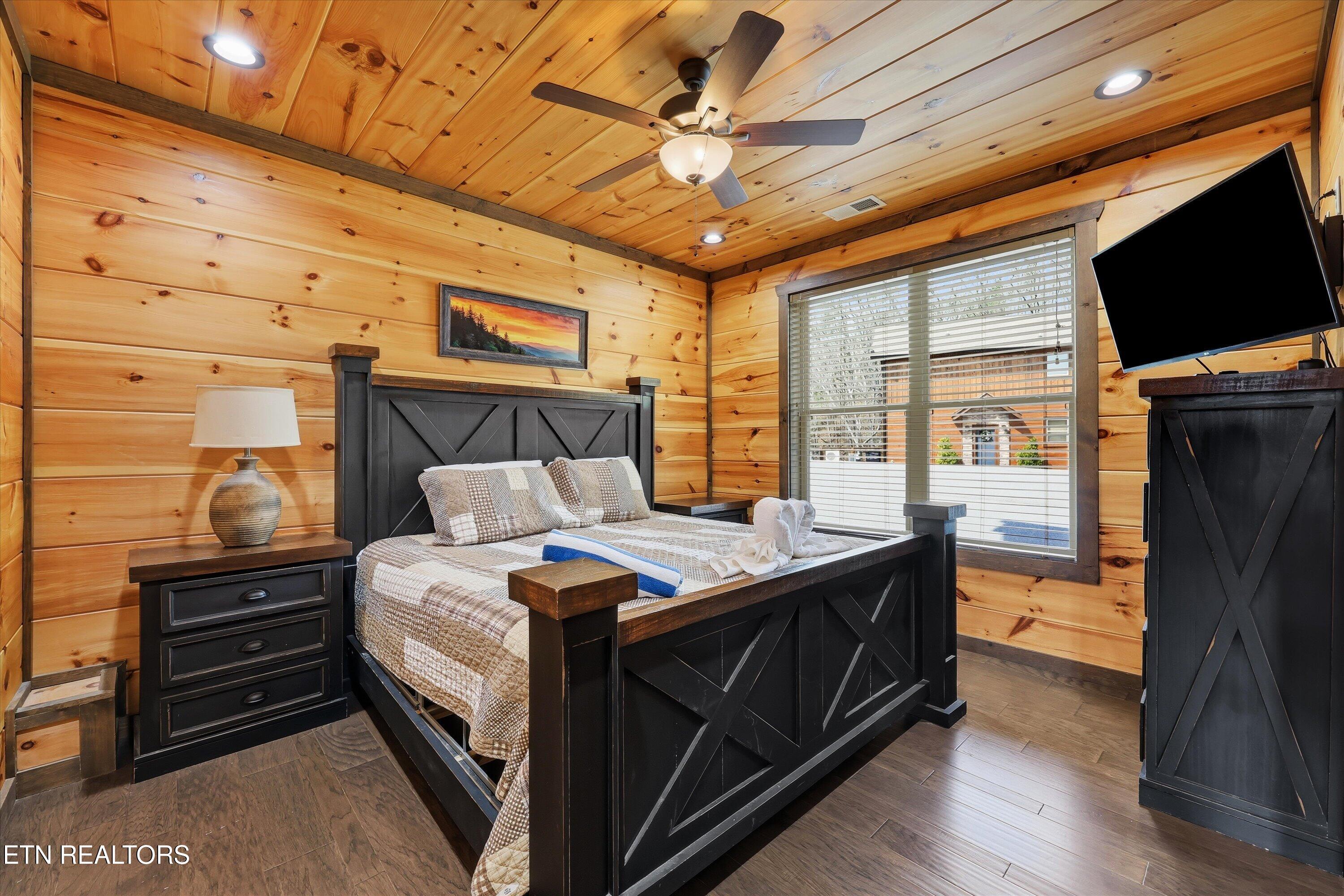 4541 Shangrila Way Sevierville TN 37876