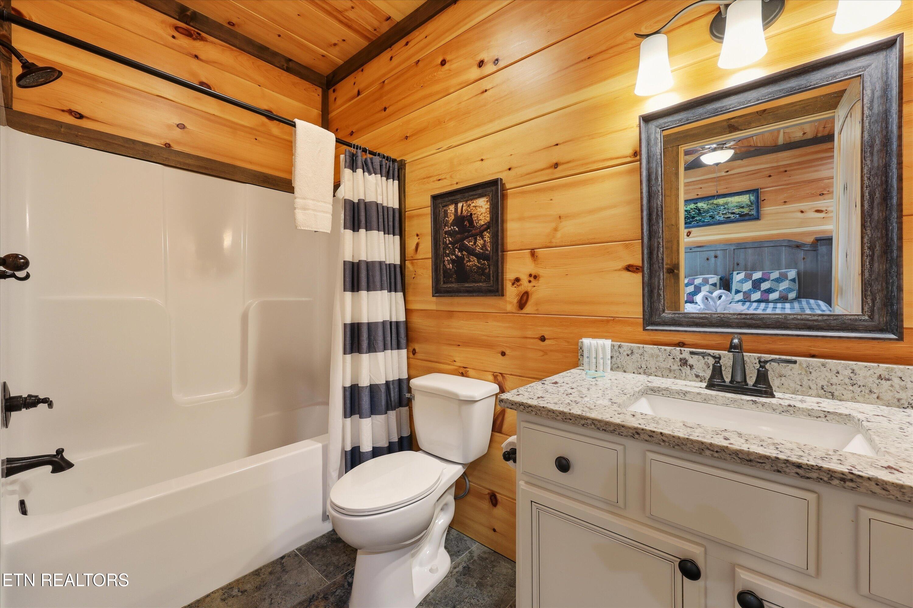 4541 Shangrila Way Sevierville TN 37876