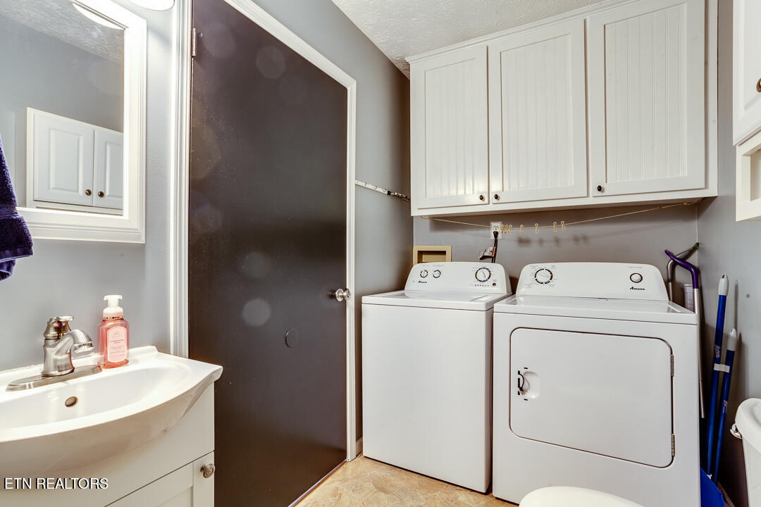 4642 Moon Lane Strawberry Plains TN 37871