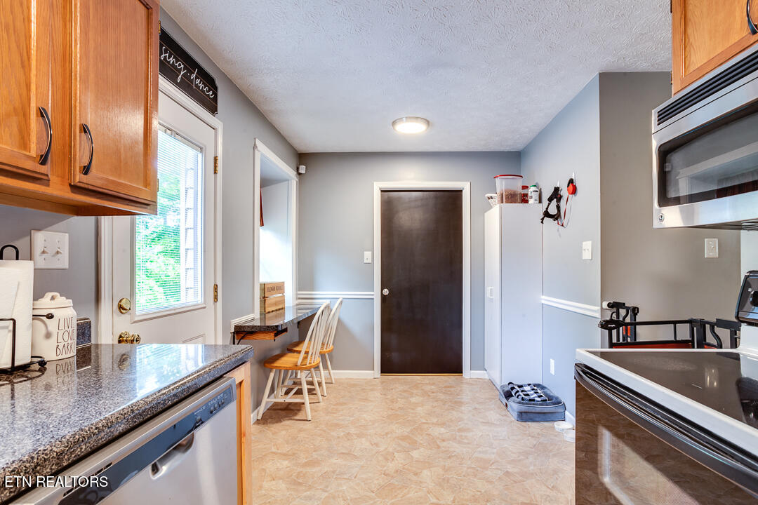 4642 Moon Lane Strawberry Plains TN 37871
