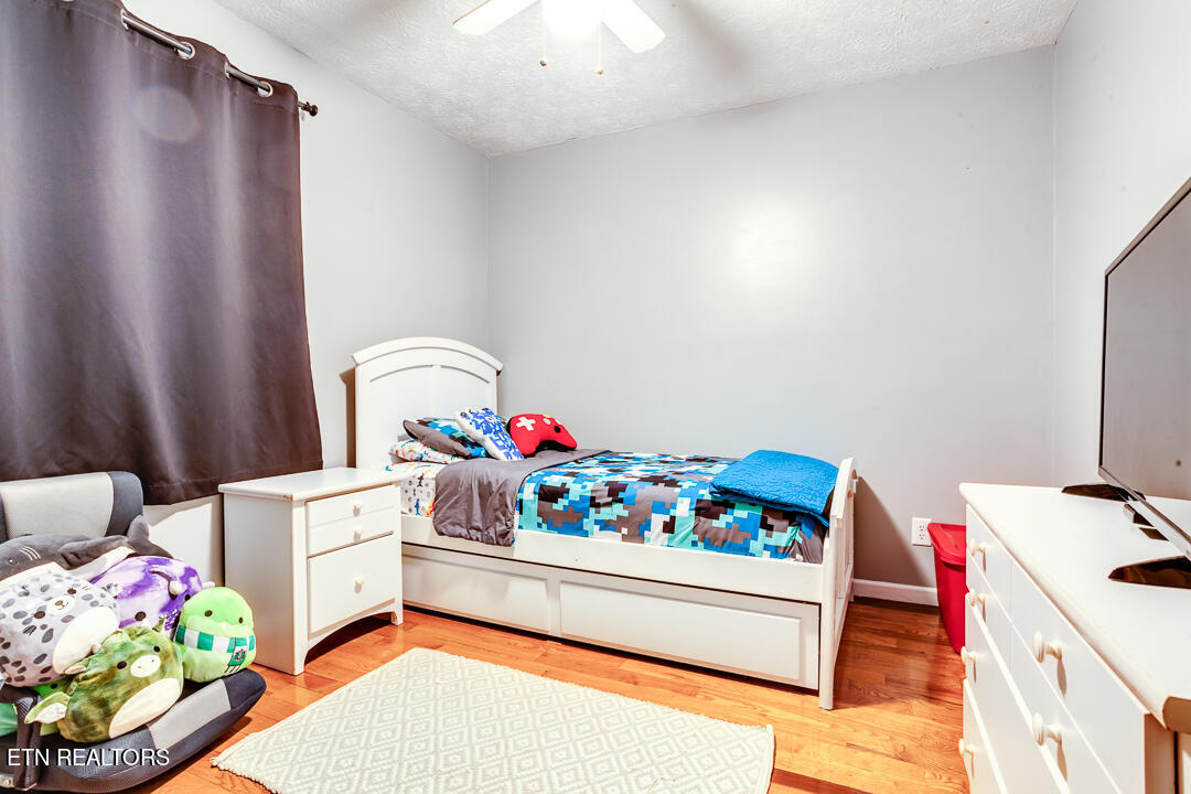 4642 Moon Lane Strawberry Plains TN 37871