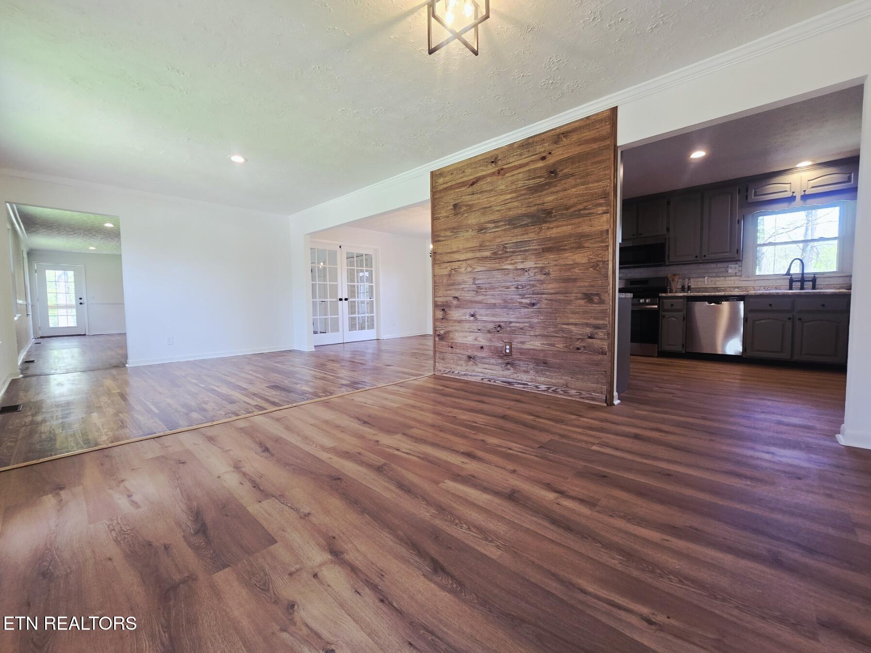 210 Dogwood Avenue Oneida TN 37841