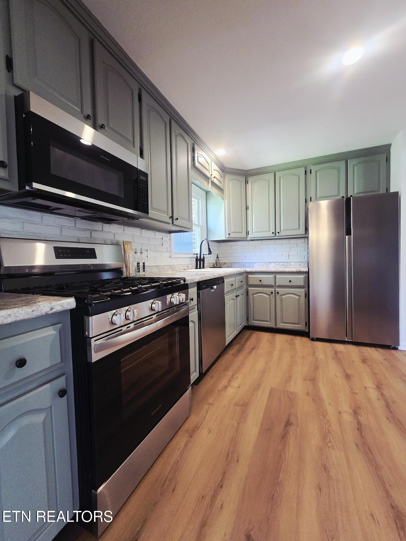 210 Dogwood Avenue Oneida TN 37841
