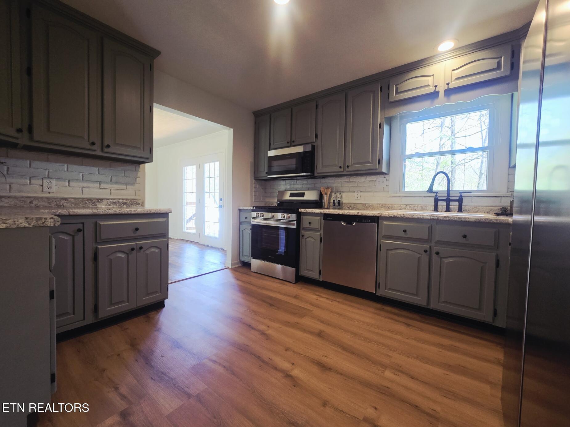 210 Dogwood Avenue Oneida TN 37841