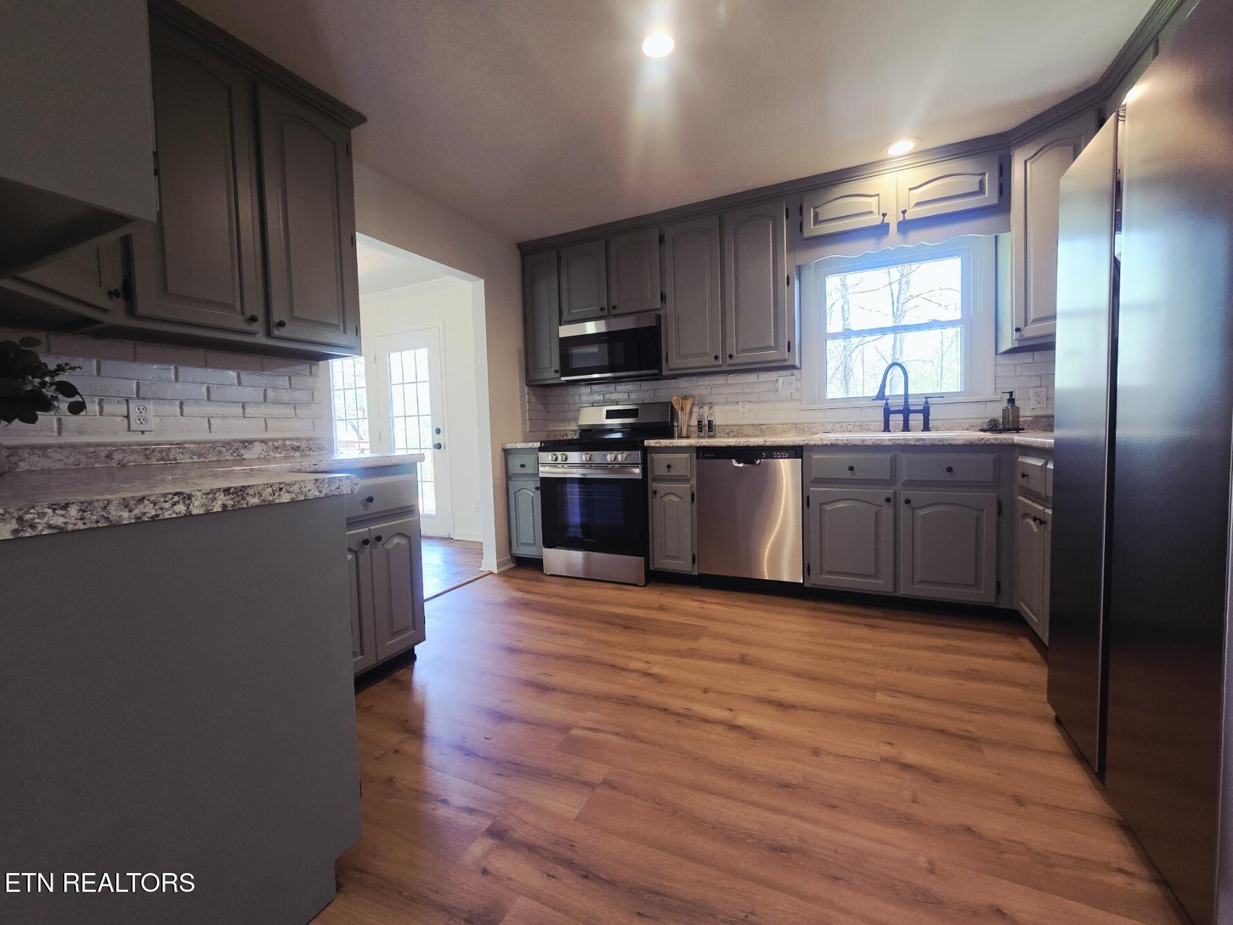 210 Dogwood Avenue Oneida TN 37841