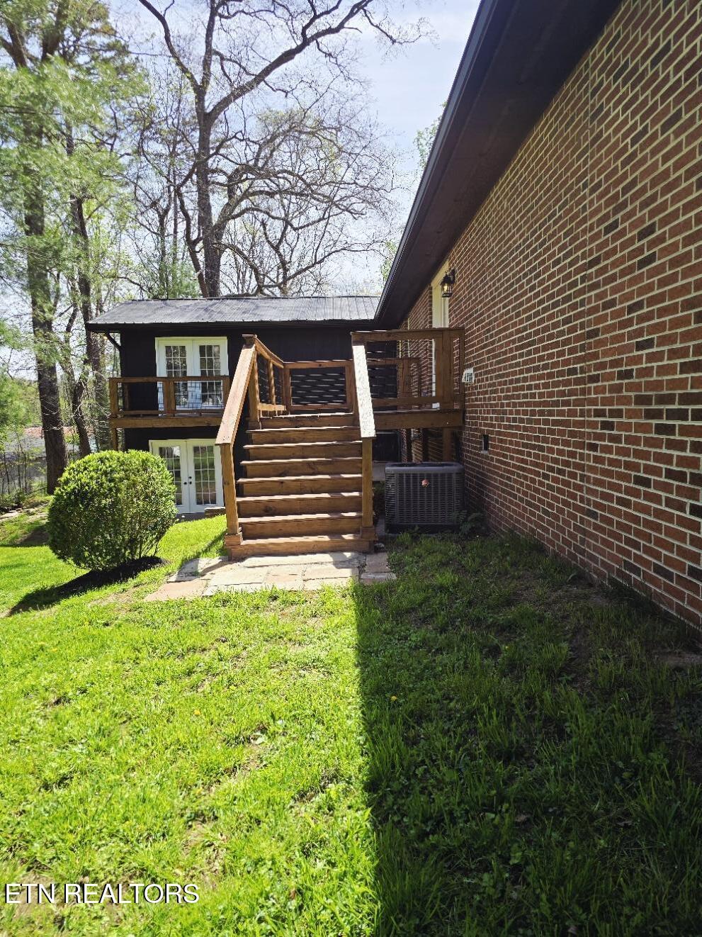210 Dogwood Avenue Oneida TN 37841