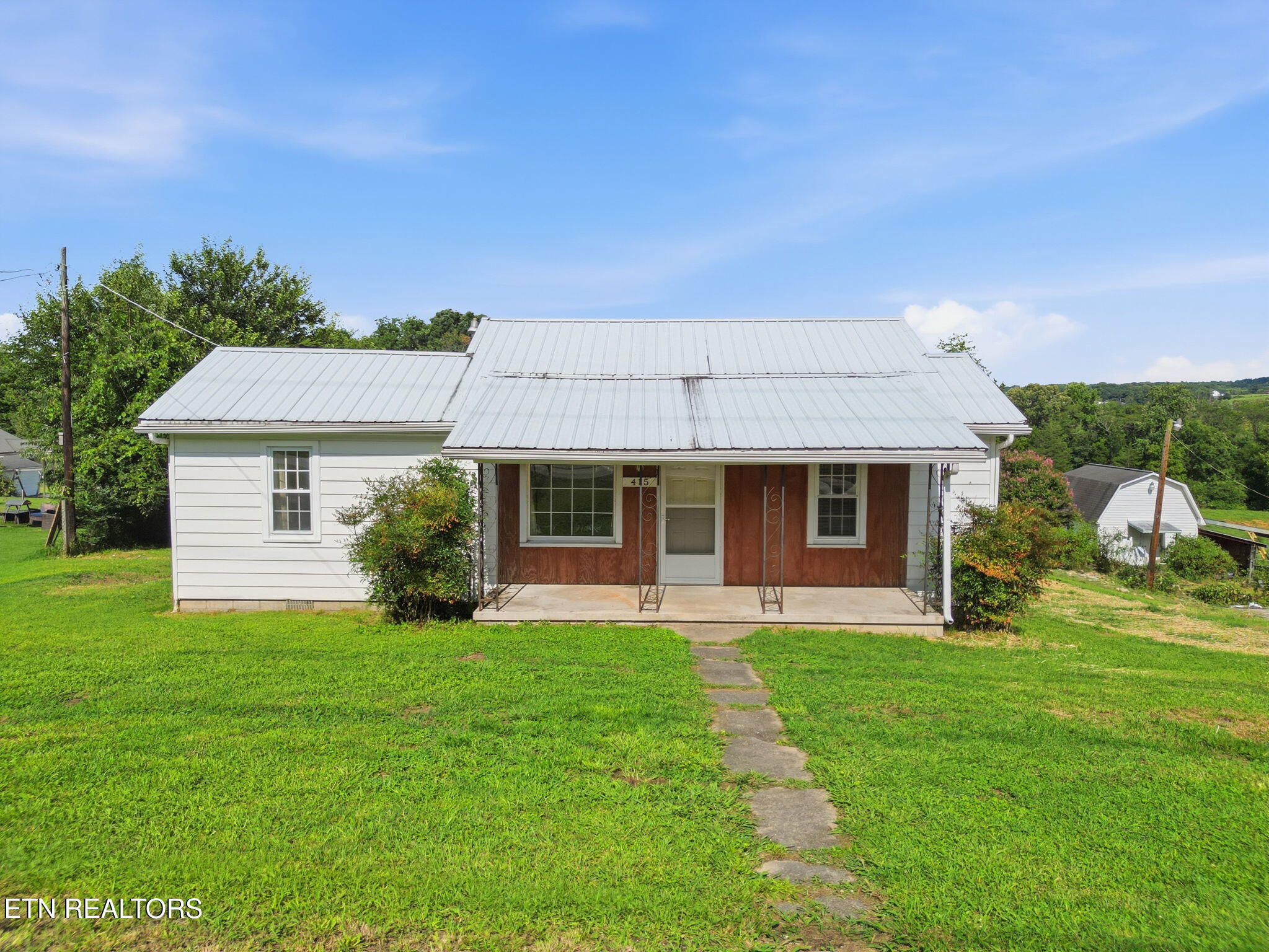 415 Island Ford Road Jacksboro TN 37757