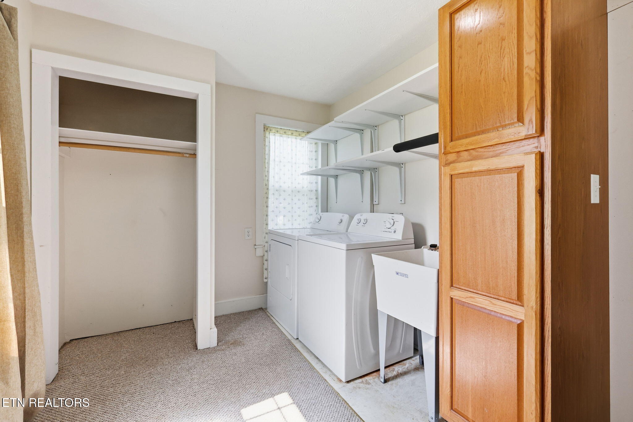 415 Island Ford Road Jacksboro TN 37757