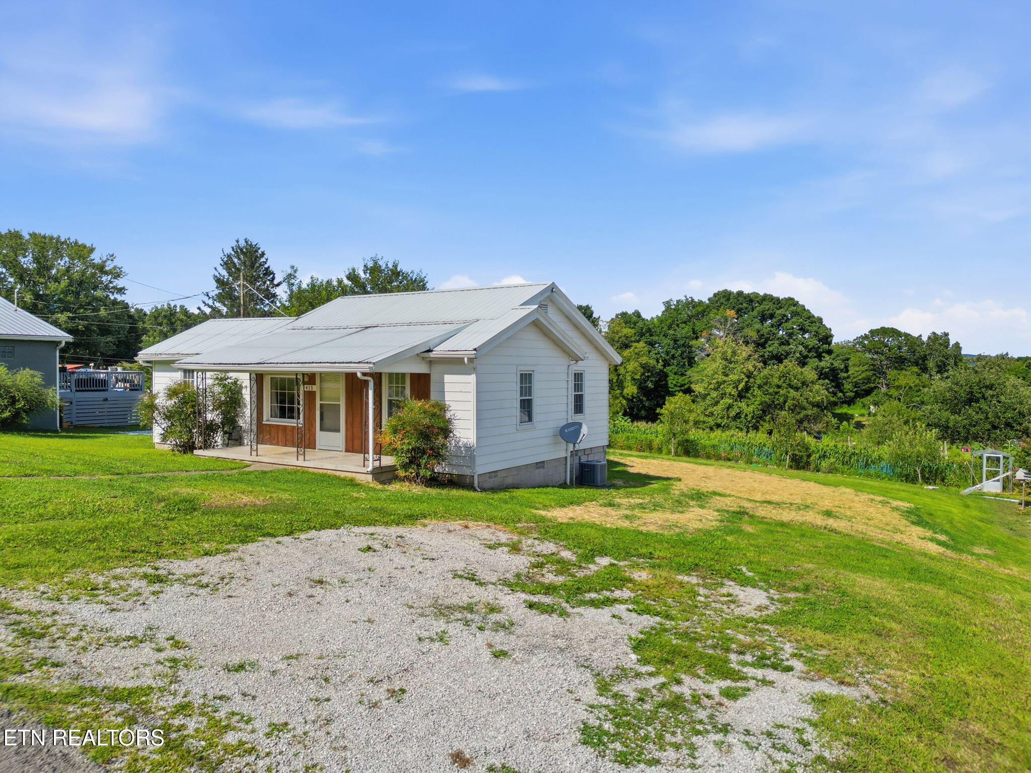 415 Island Ford Road Jacksboro TN 37757