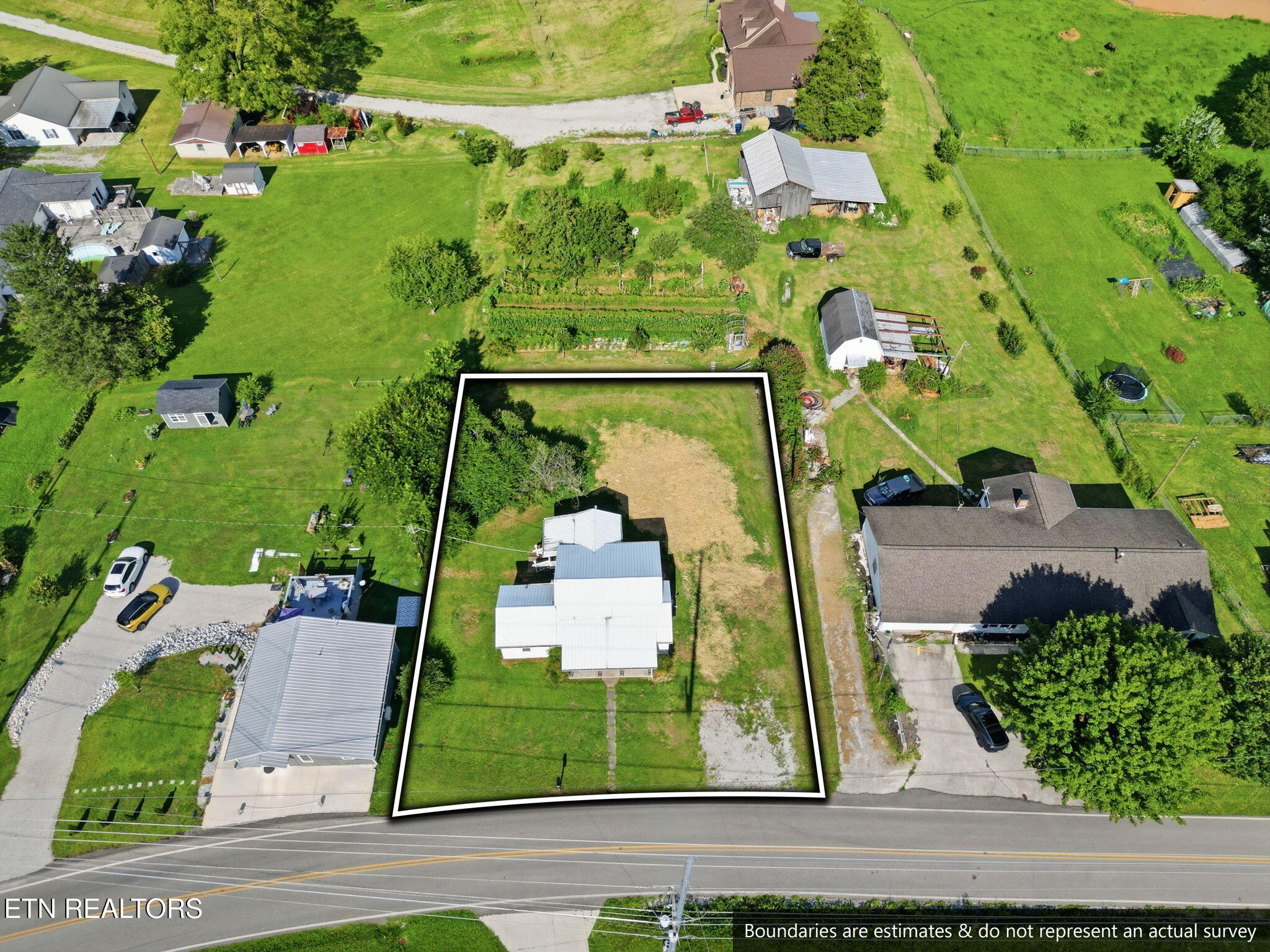 415 Island Ford Road Jacksboro TN 37757