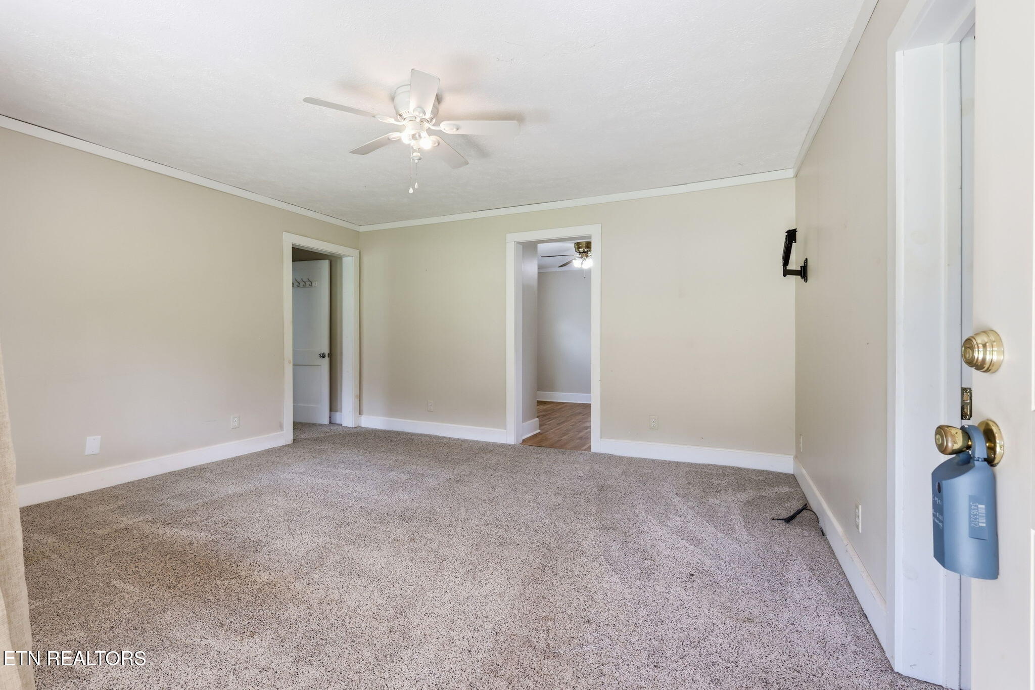 415 Island Ford Road Jacksboro TN 37757