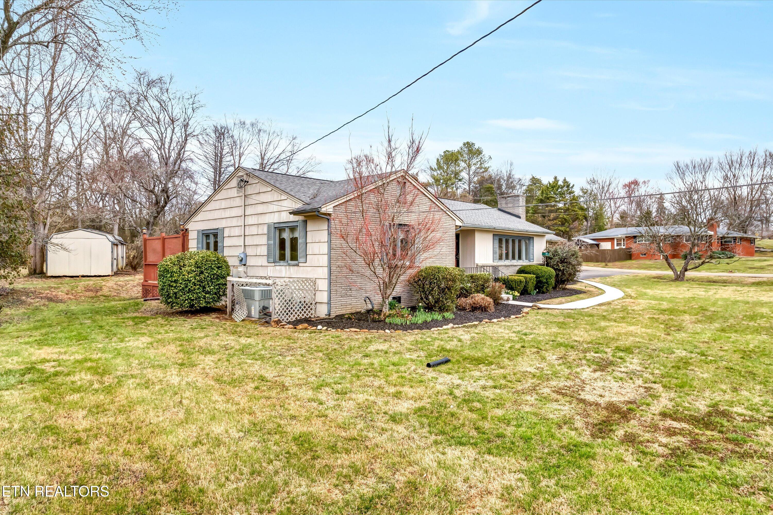 5819 Holston Hills Road Knoxville TN 37914