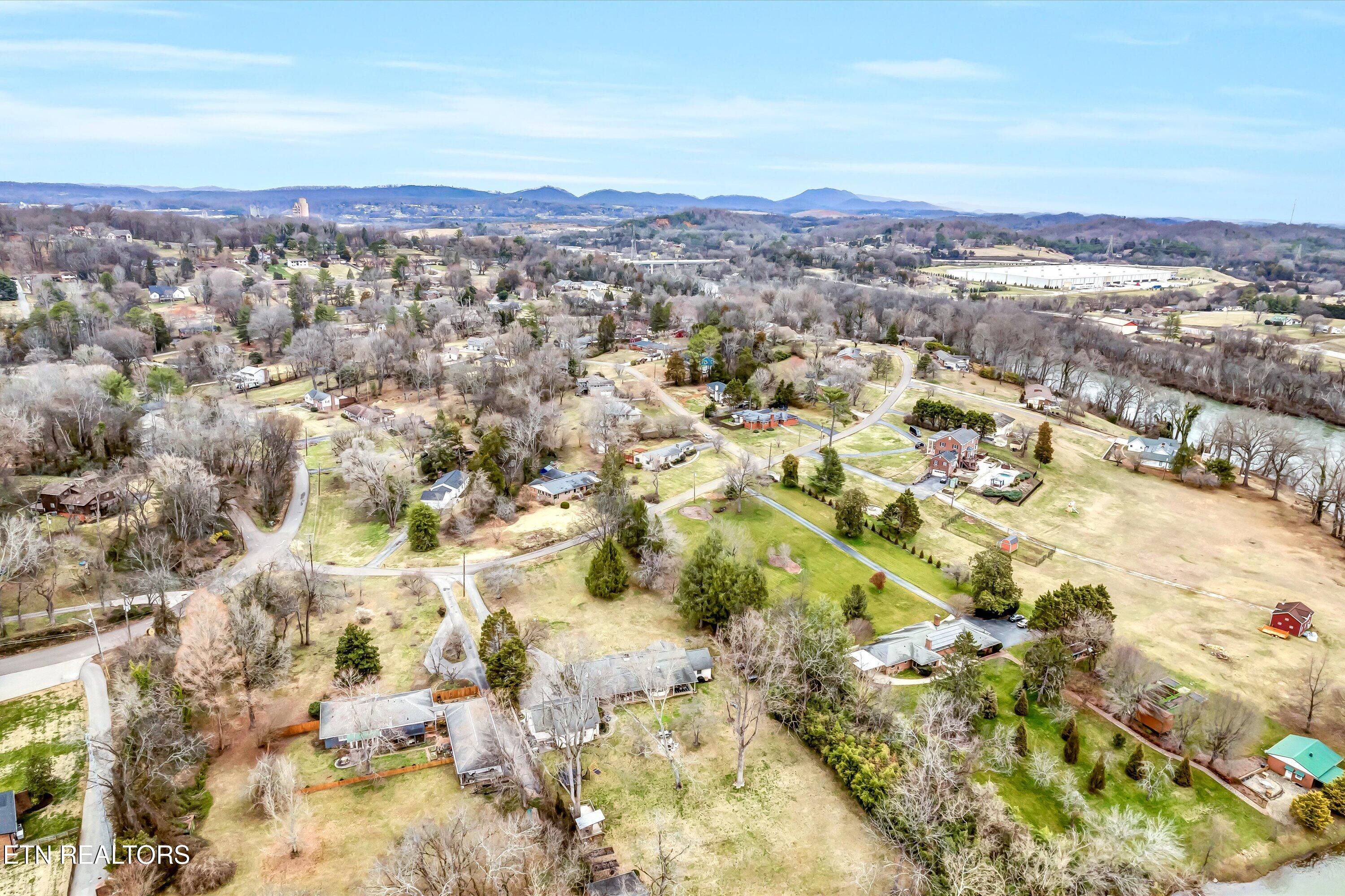 5819 Holston Hills Road Knoxville TN 37914