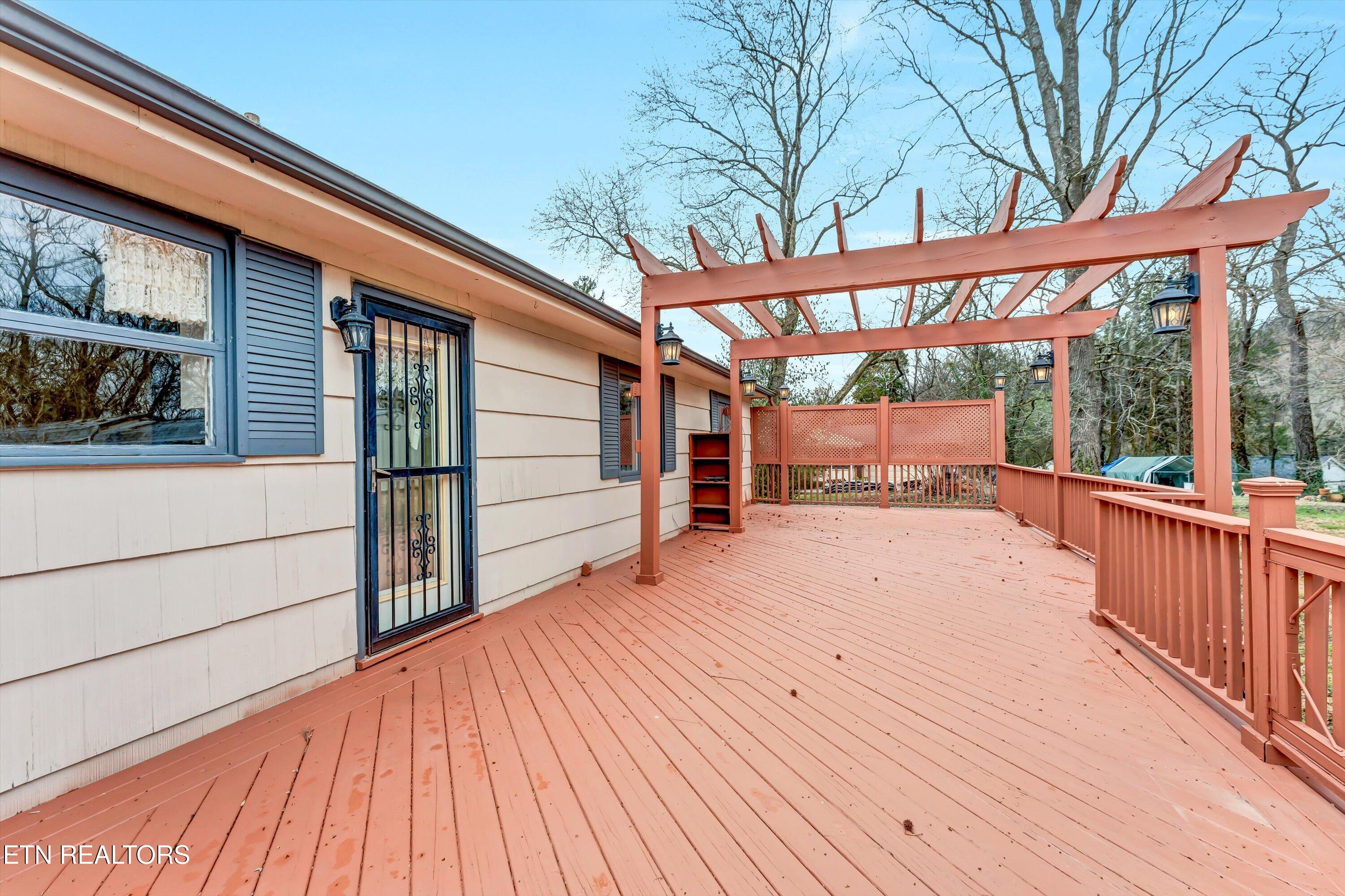 5819 Holston Hills Road Knoxville TN 37914