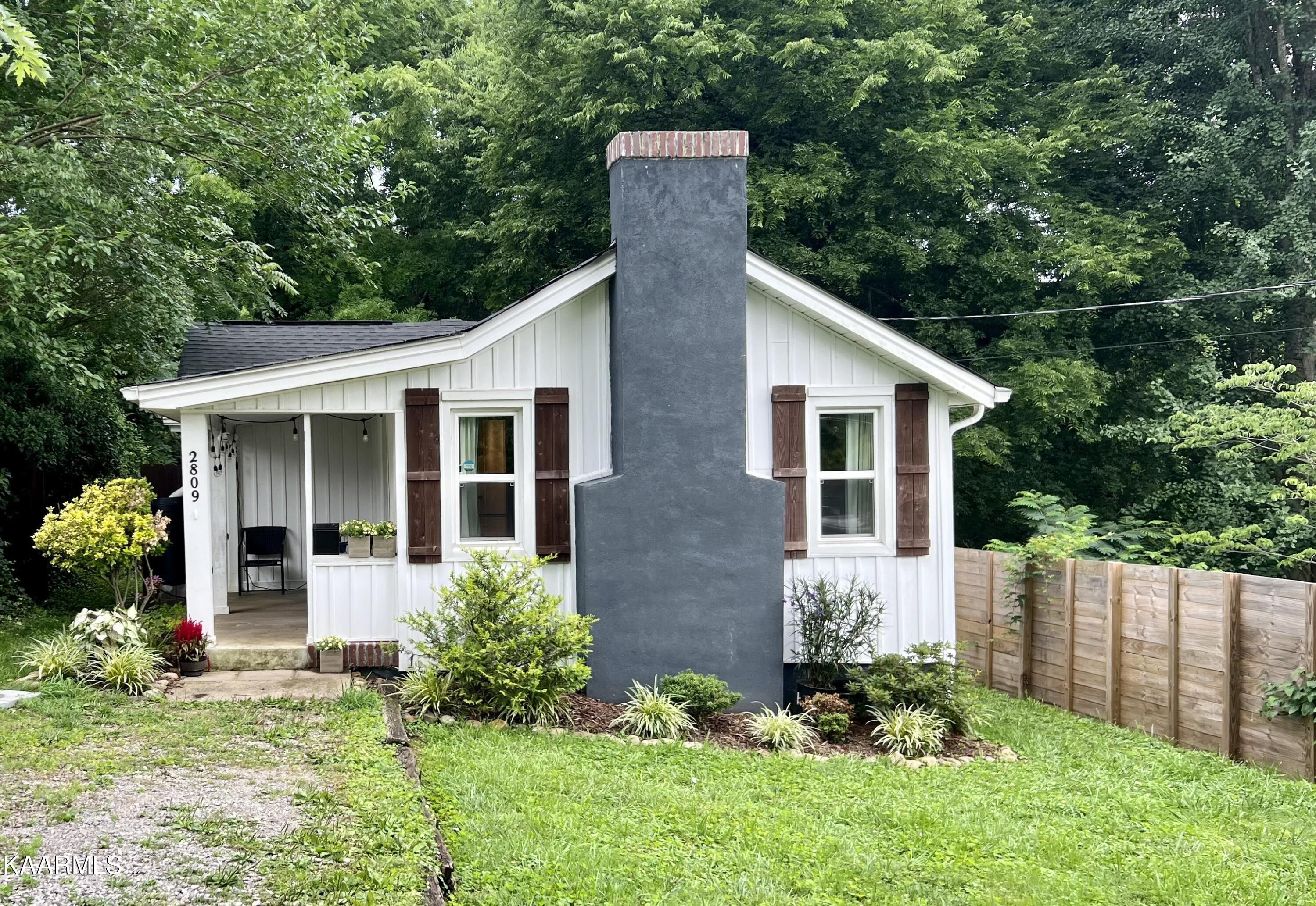 2809 Barton Street Knoxville TN 37917