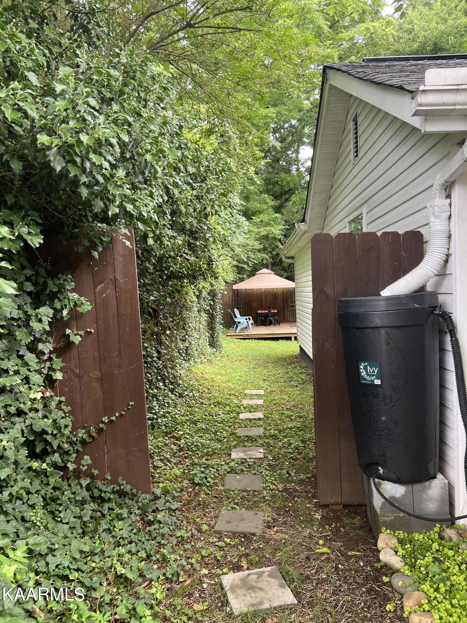2809 Barton Street Knoxville TN 37917