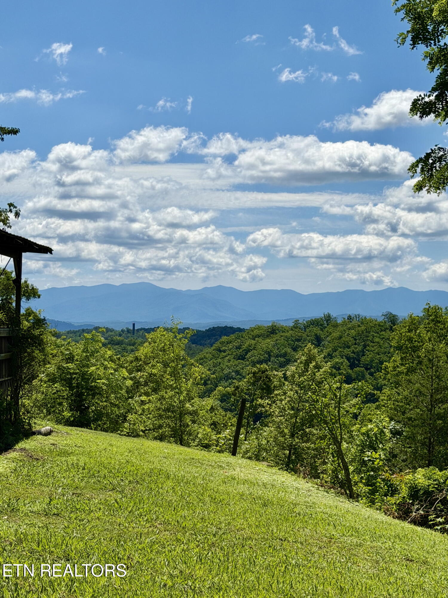 1798 Seagle Hollow Road Sevierville TN 37876