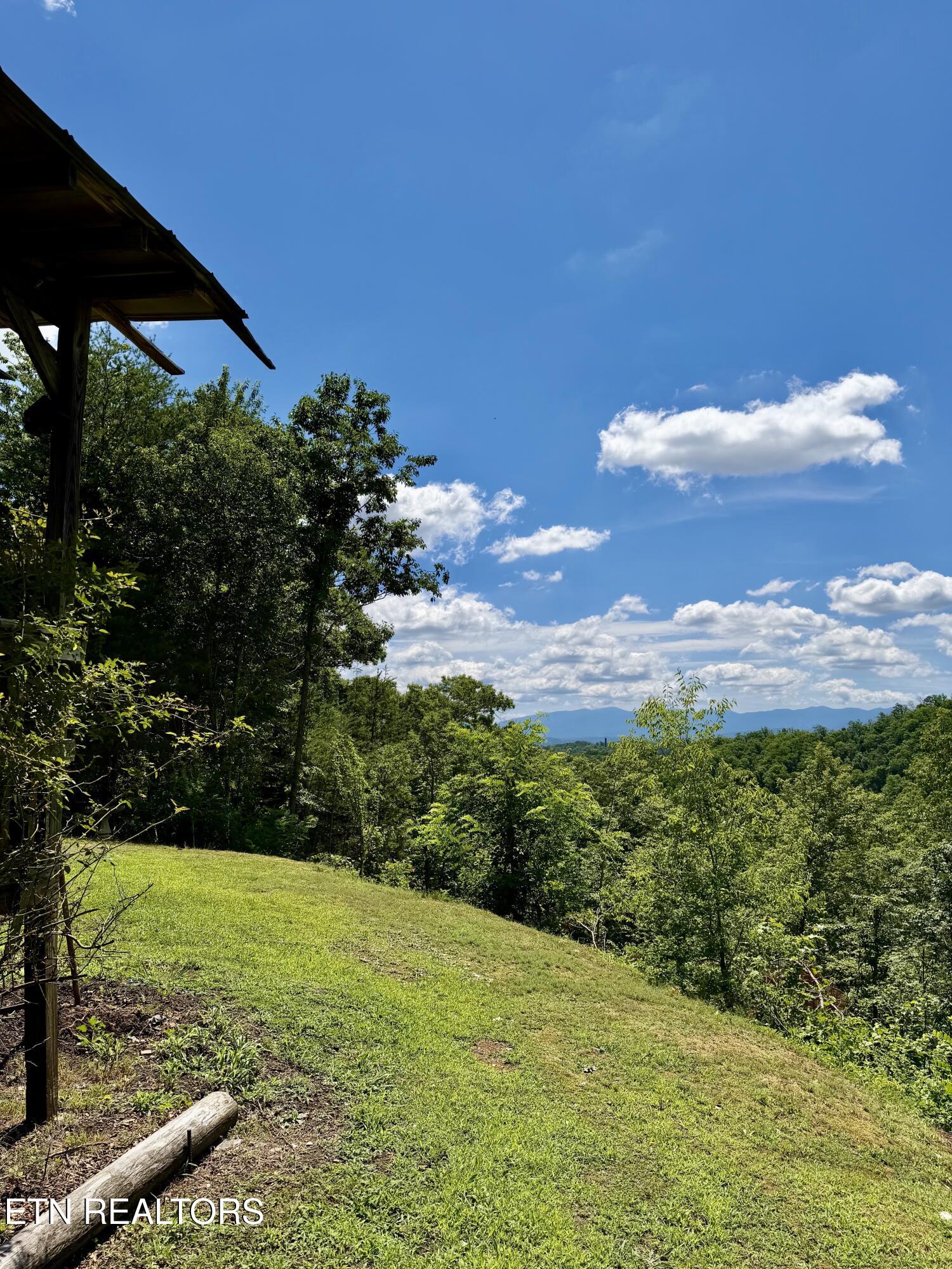 1798 Seagle Hollow Road Sevierville TN 37876