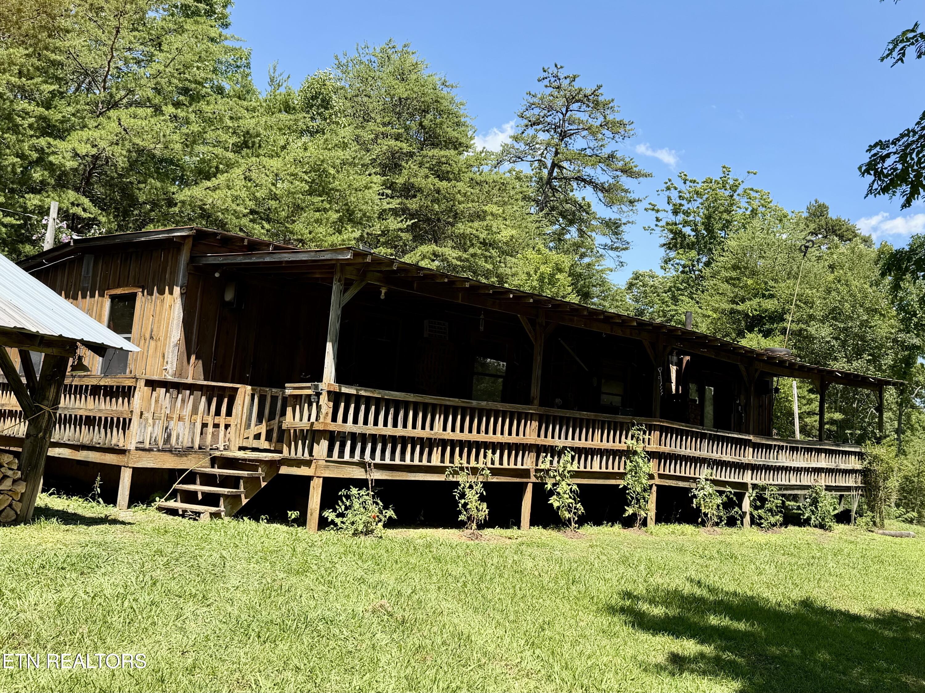 1798 Seagle Hollow Road Sevierville TN 37876