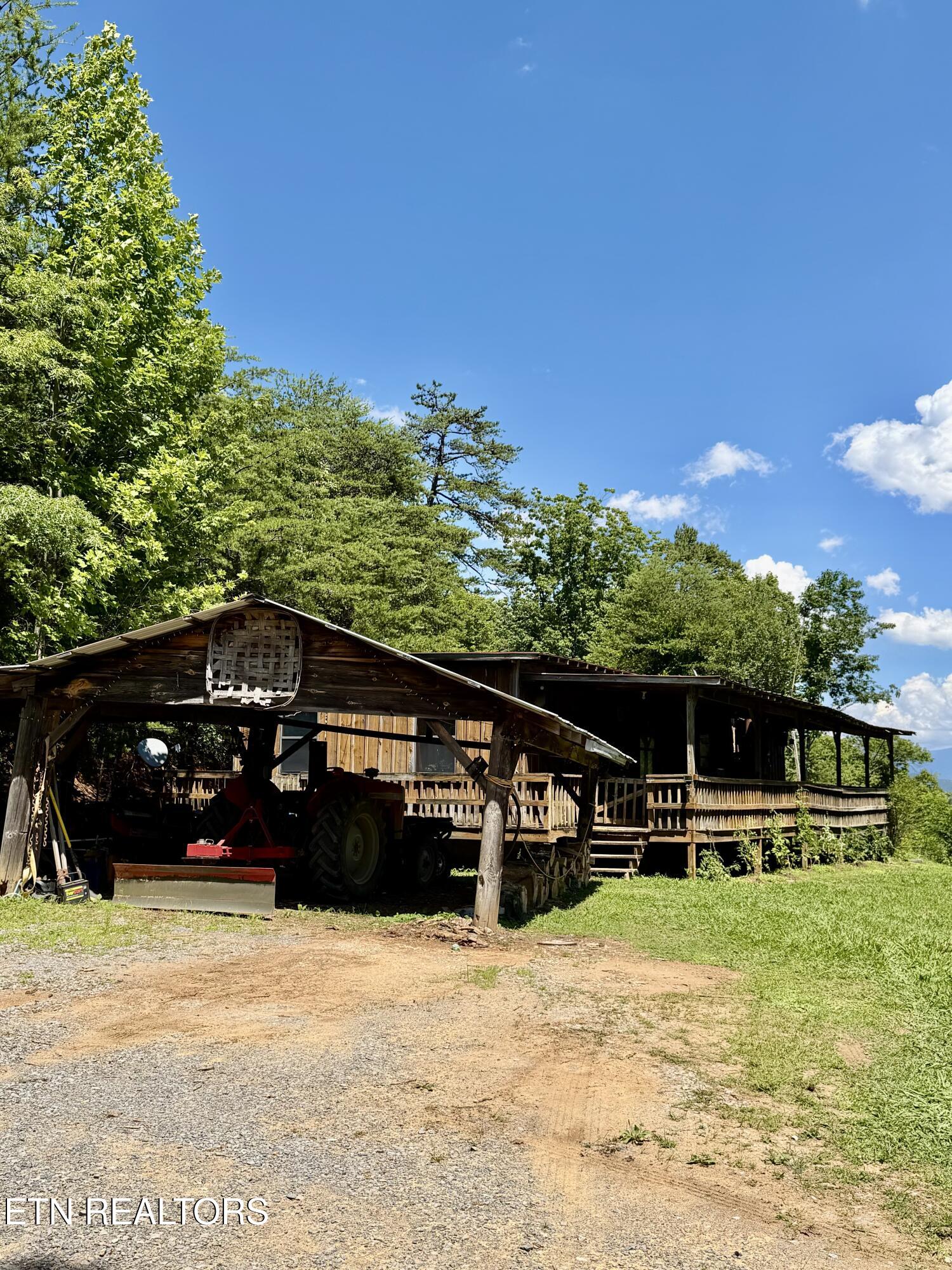 1798 Seagle Hollow Road Sevierville TN 37876