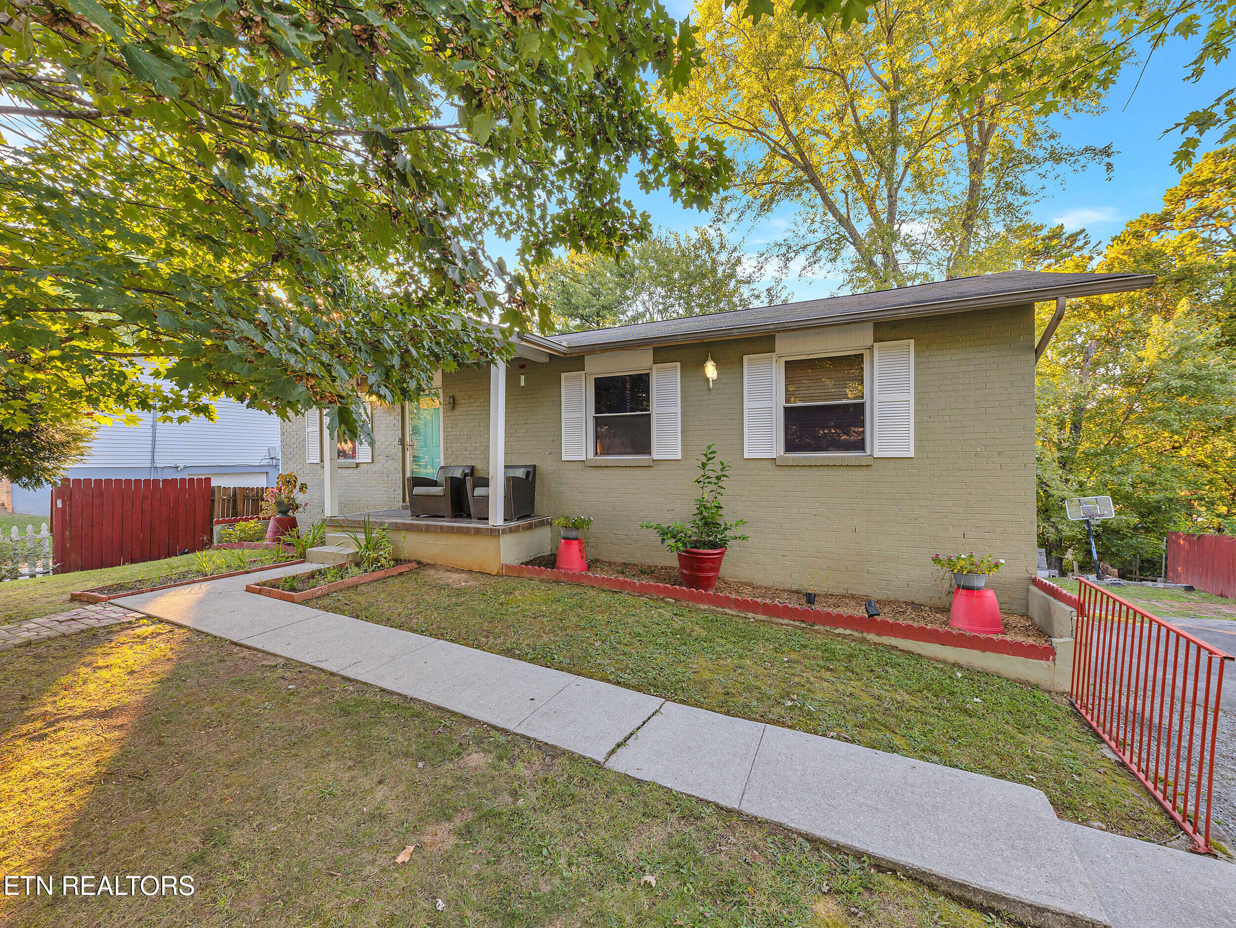 6409 NW Shrewsbury Drive Knoxville TN 37921
