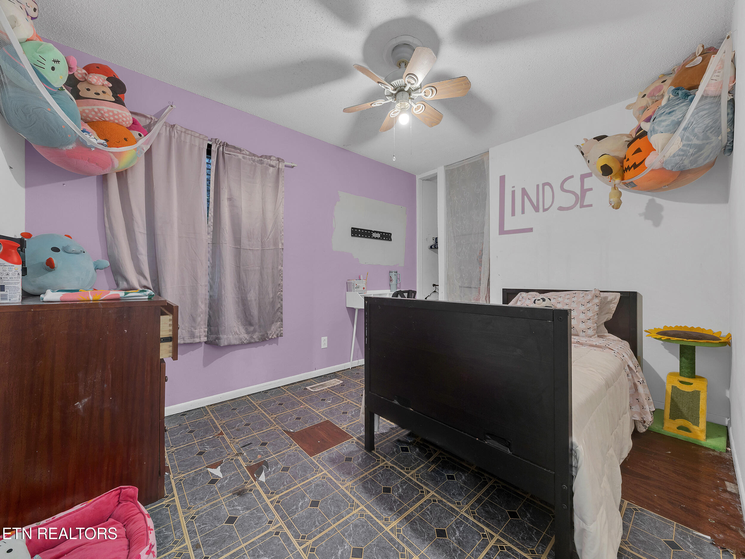 6409 NW Shrewsbury Drive Knoxville TN 37921