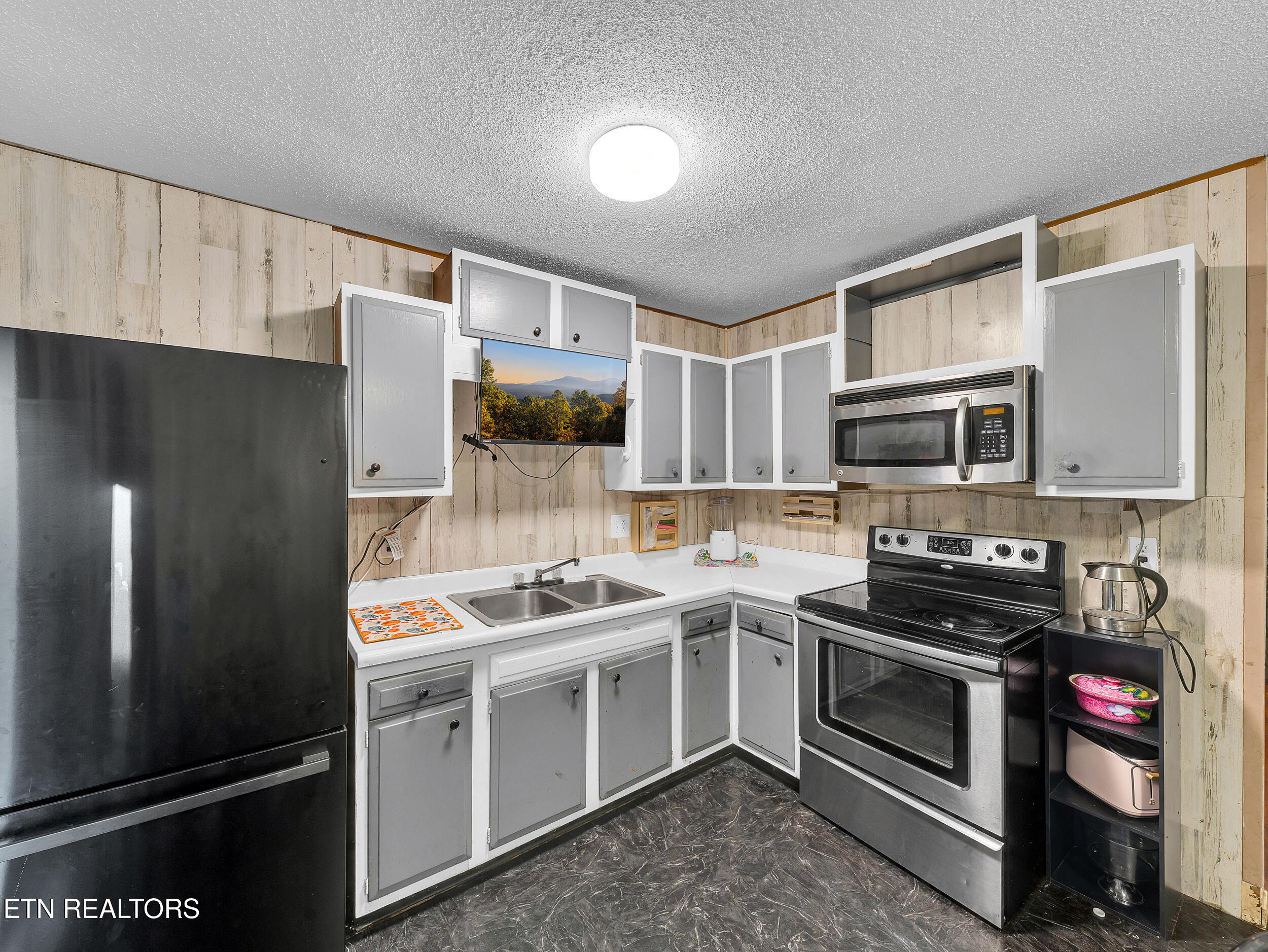 6409 NW Shrewsbury Drive Knoxville TN 37921