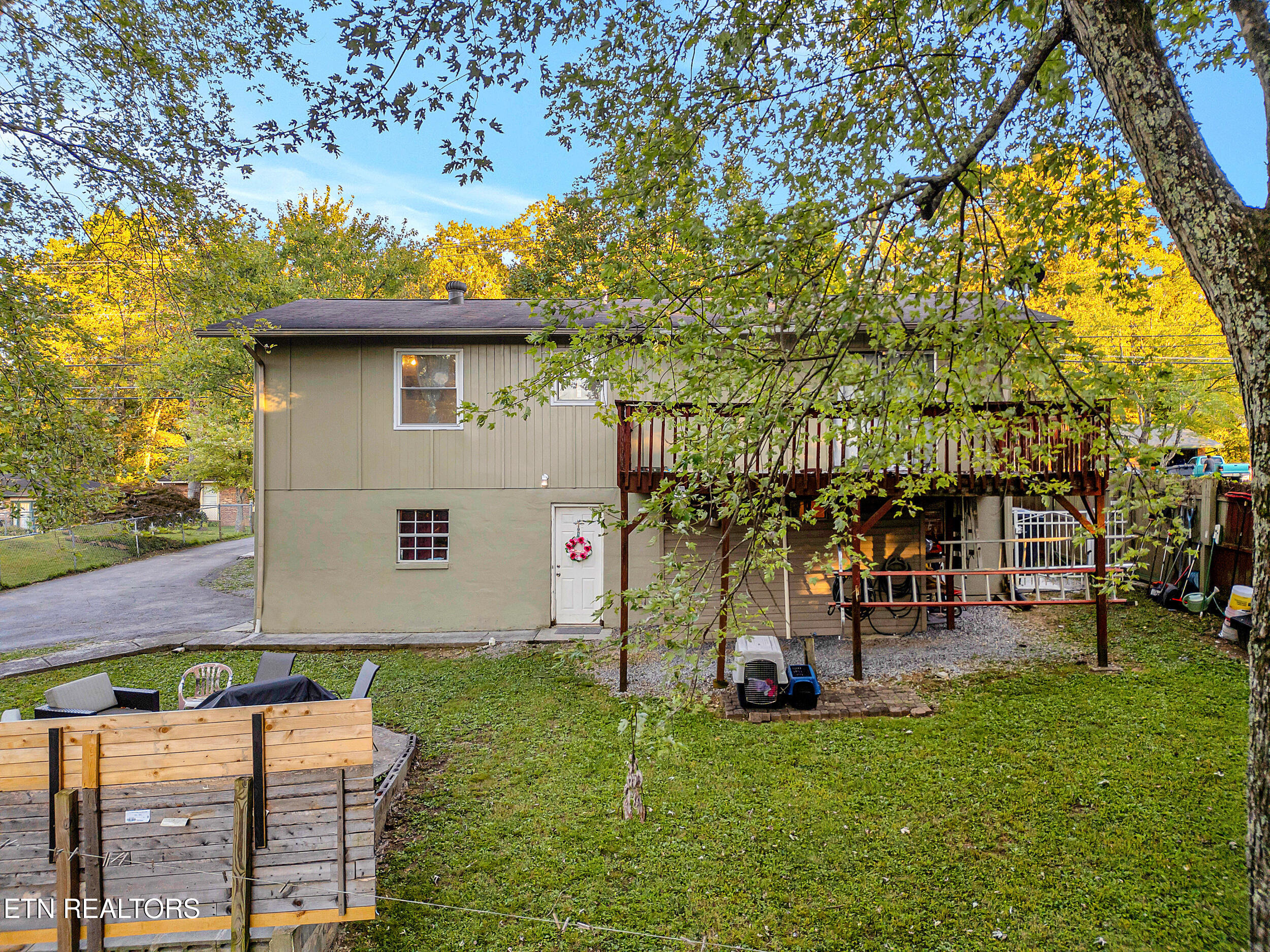 6409 NW Shrewsbury Drive Knoxville TN 37921