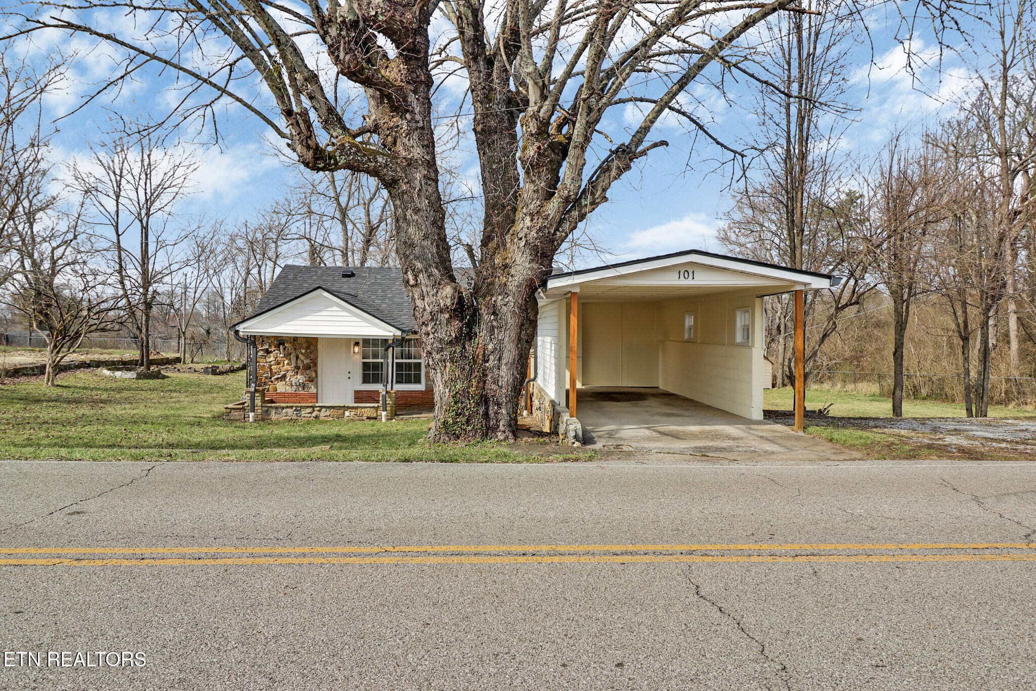 101 Dayton Avenue Crossville TN 38555