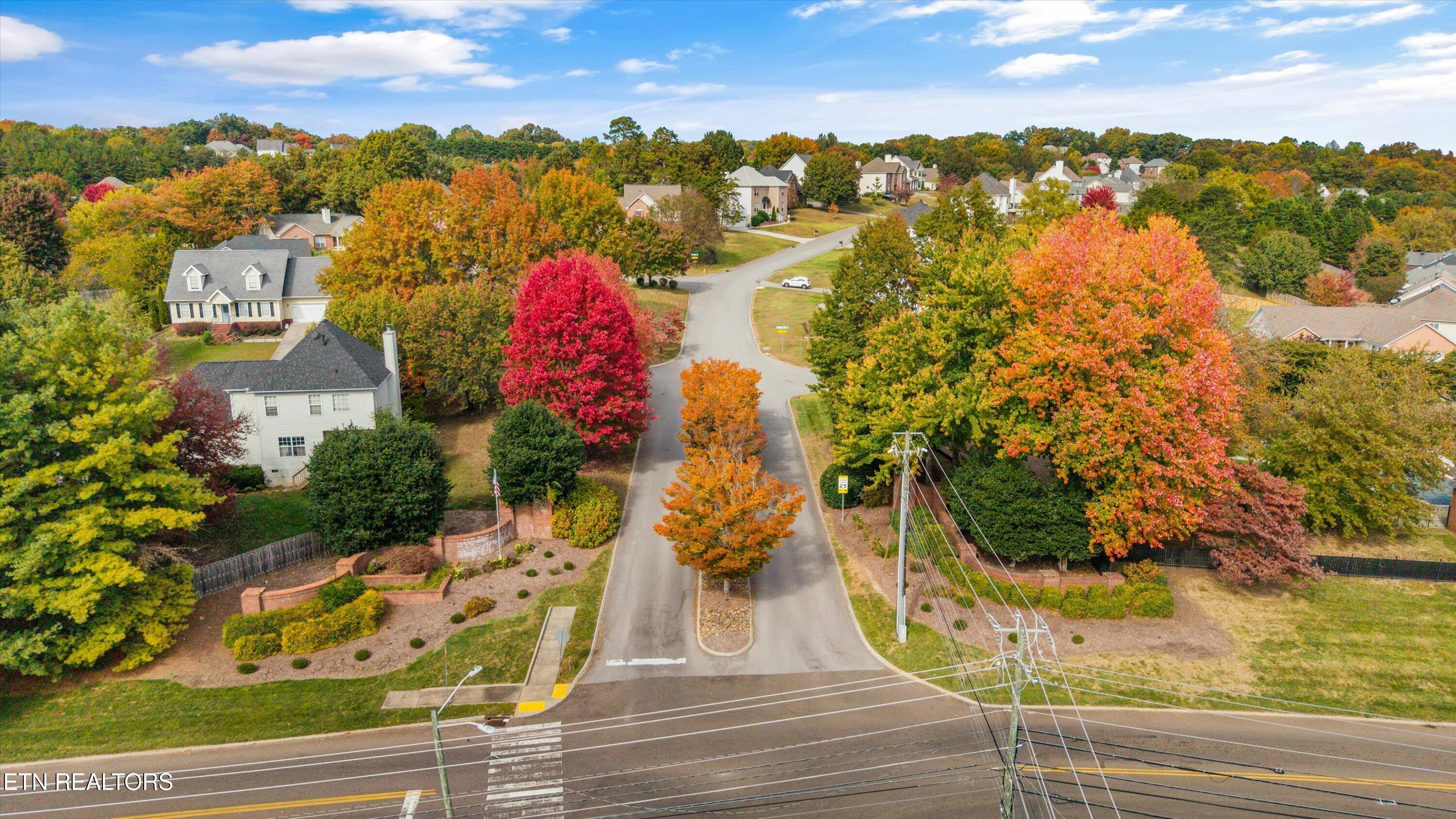 2609 Hawk Crest Lane Knoxville TN 37921