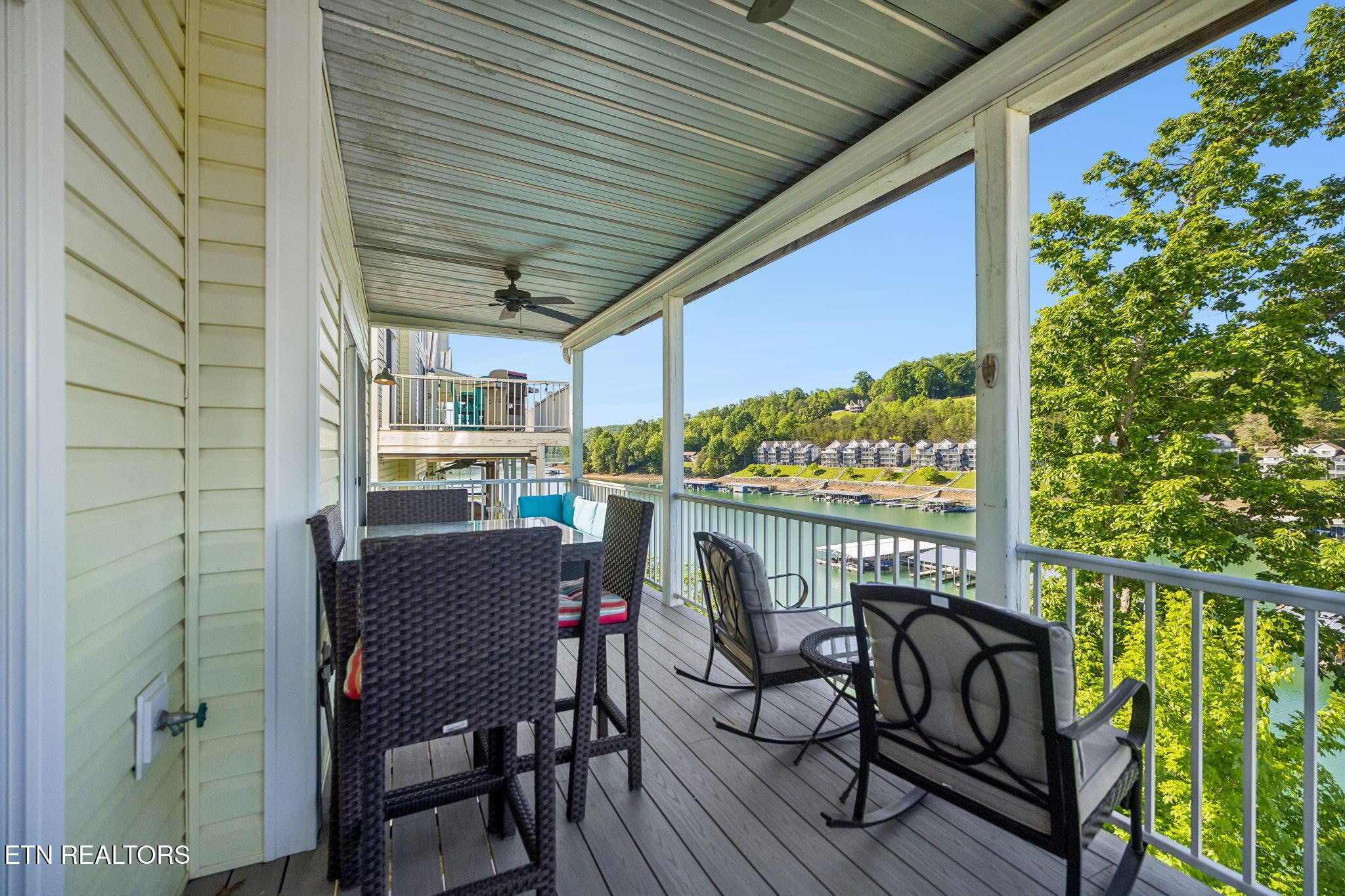 185 W Deer Village Lane Lafollette TN 37766