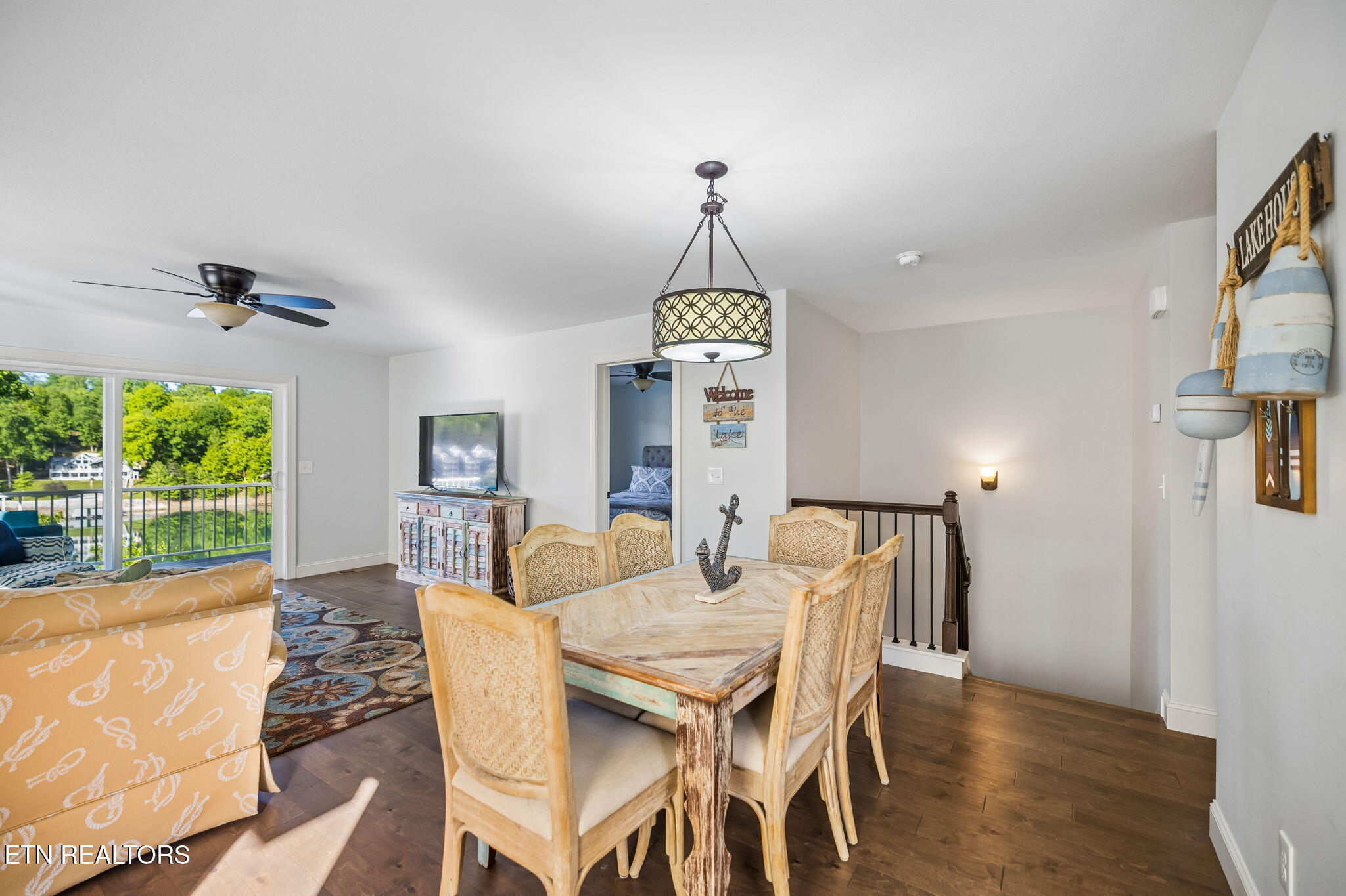 185 W Deer Village Lane Lafollette TN 37766