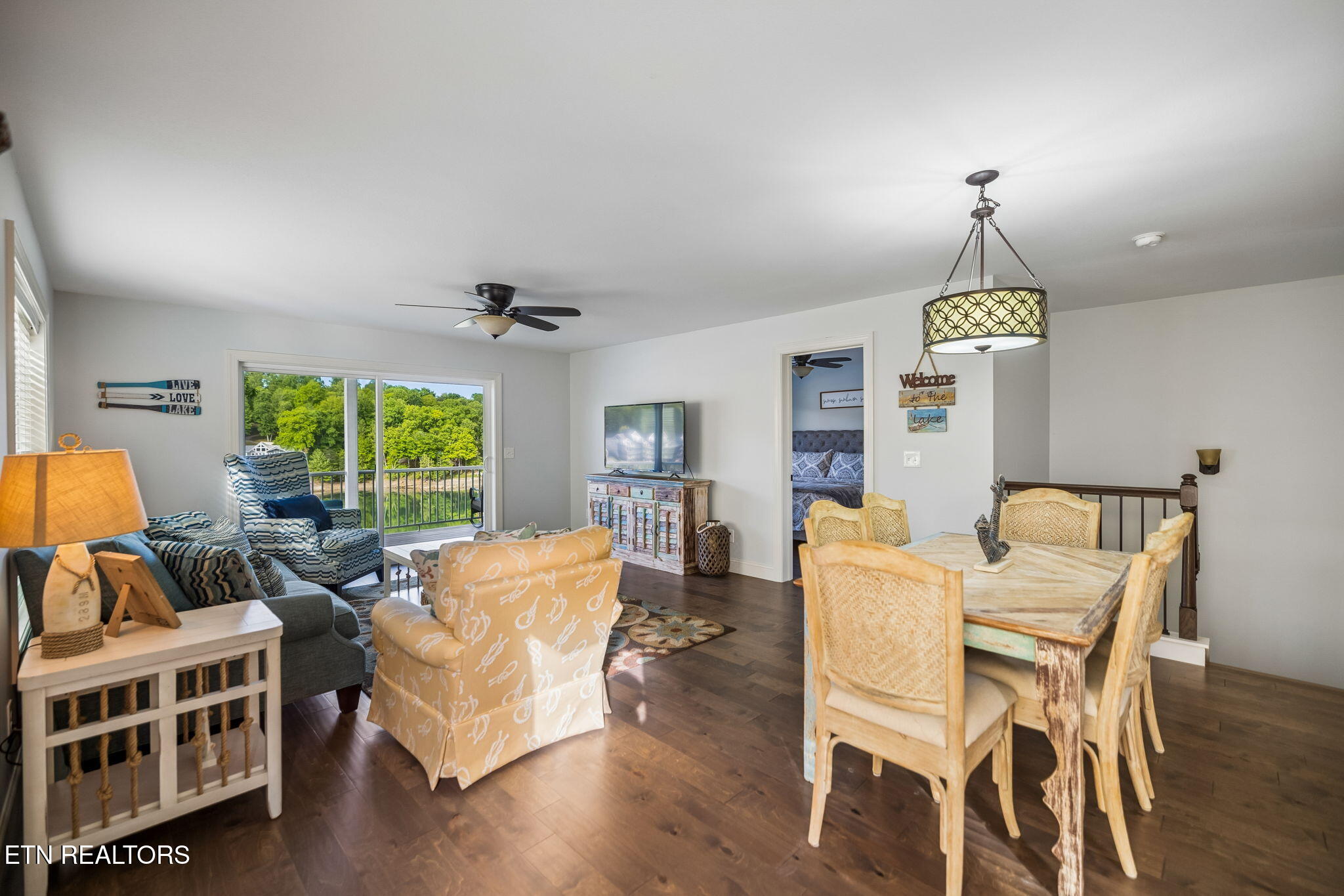 185 W Deer Village Lane Lafollette TN 37766