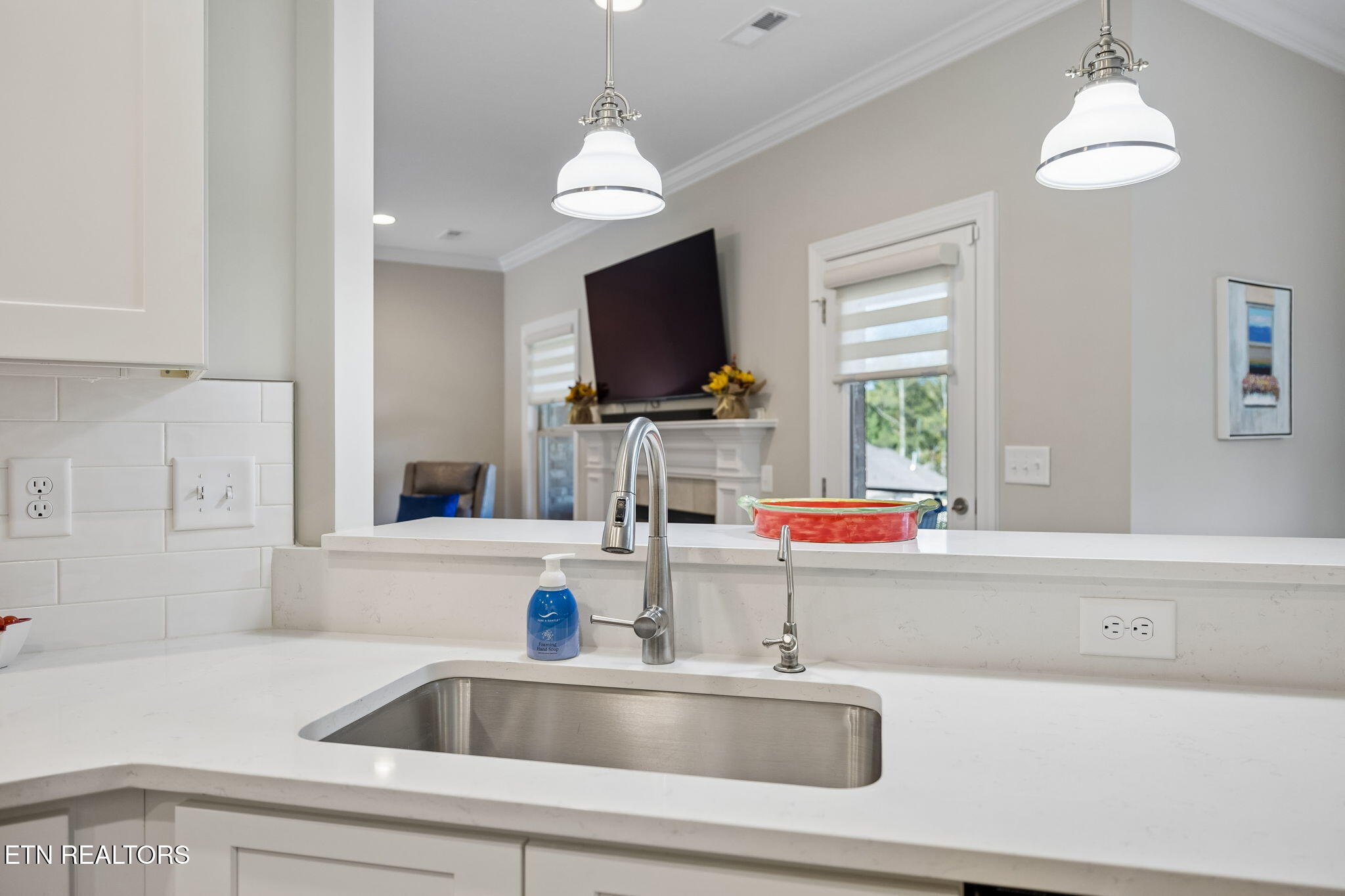 7116 Volunteer Ridge Lane Knoxville TN 37918
