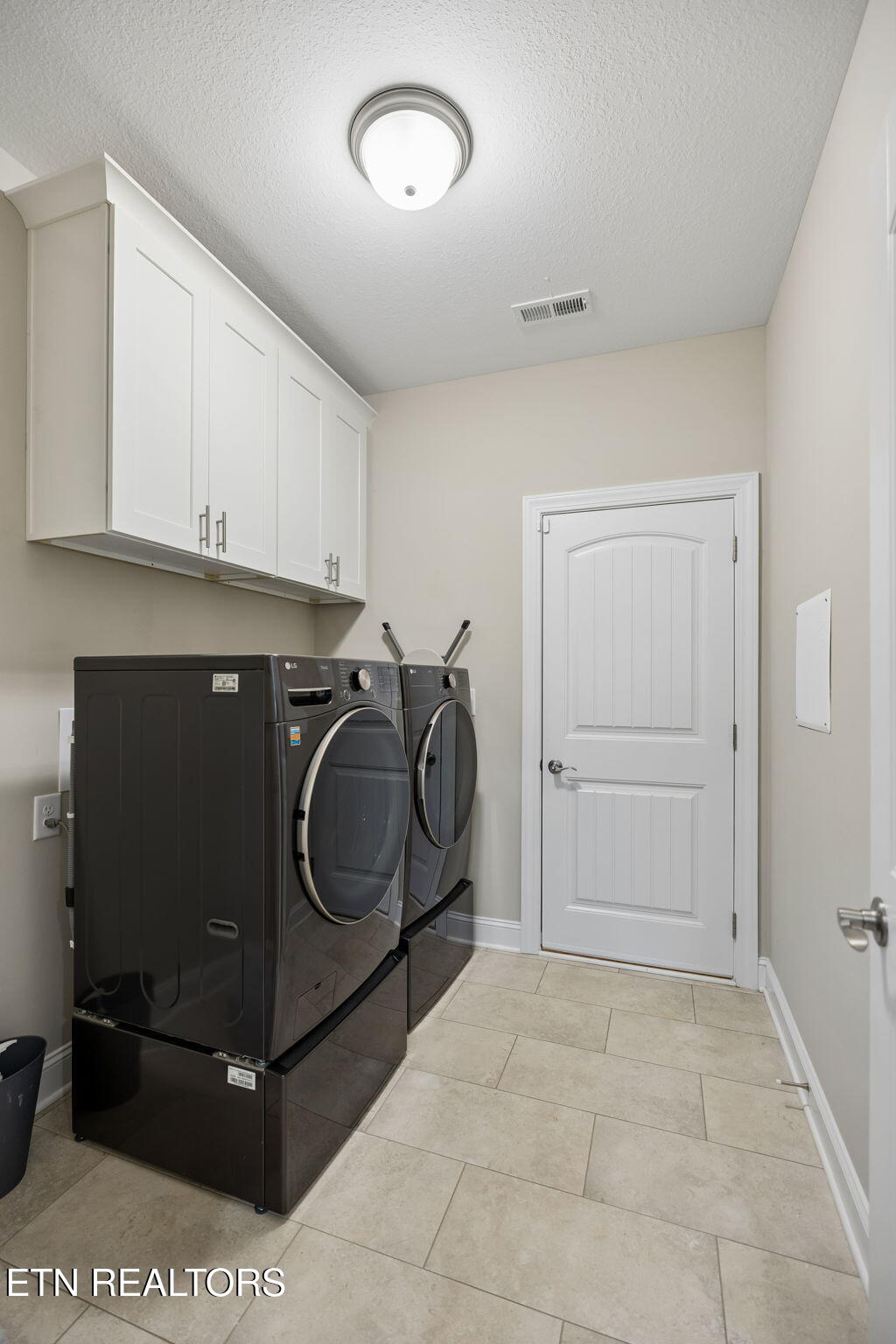 7116 Volunteer Ridge Lane Knoxville TN 37918
