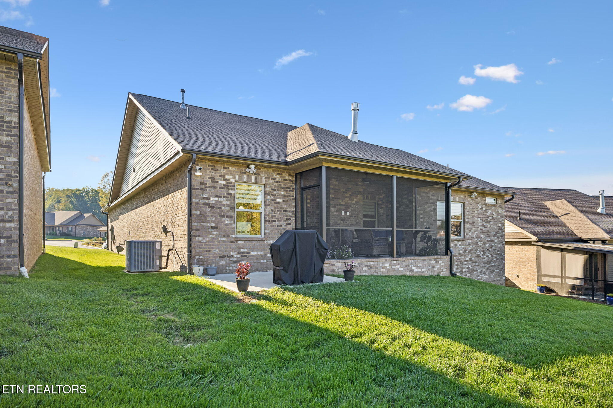 7116 Volunteer Ridge Lane Knoxville TN 37918