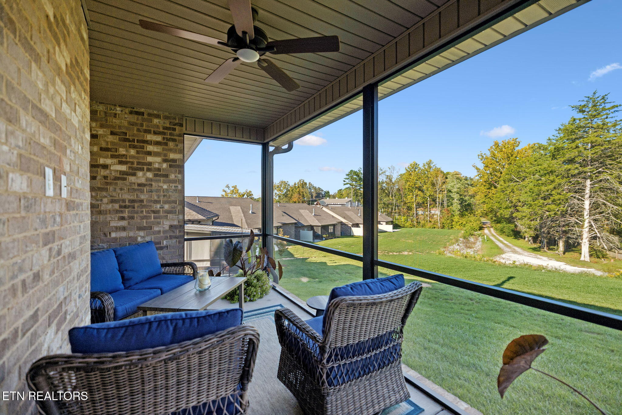 7116 Volunteer Ridge Lane Knoxville TN 37918