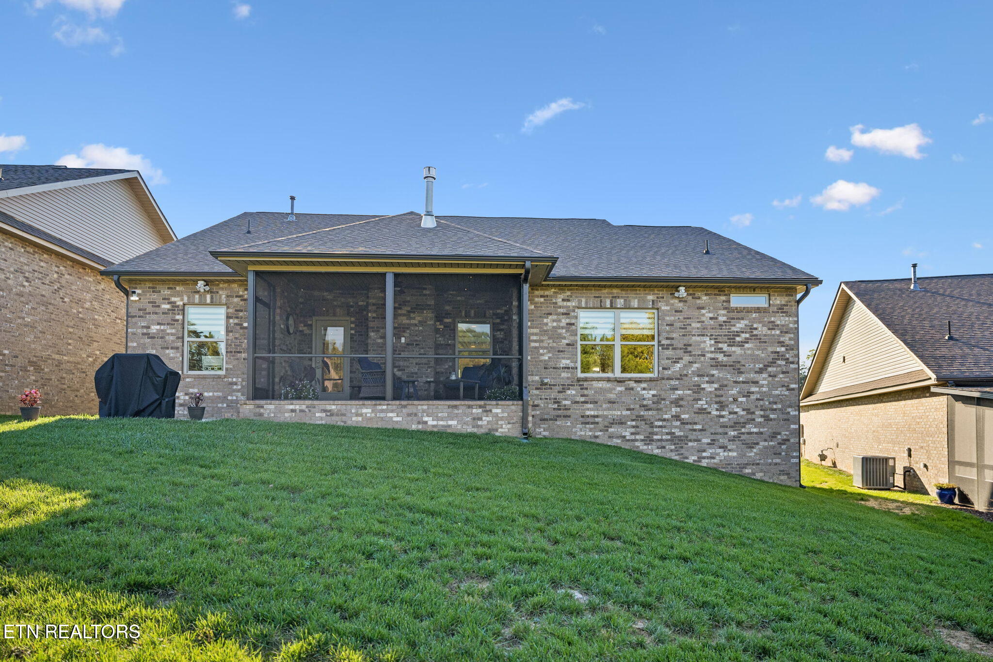 7116 Volunteer Ridge Lane Knoxville TN 37918