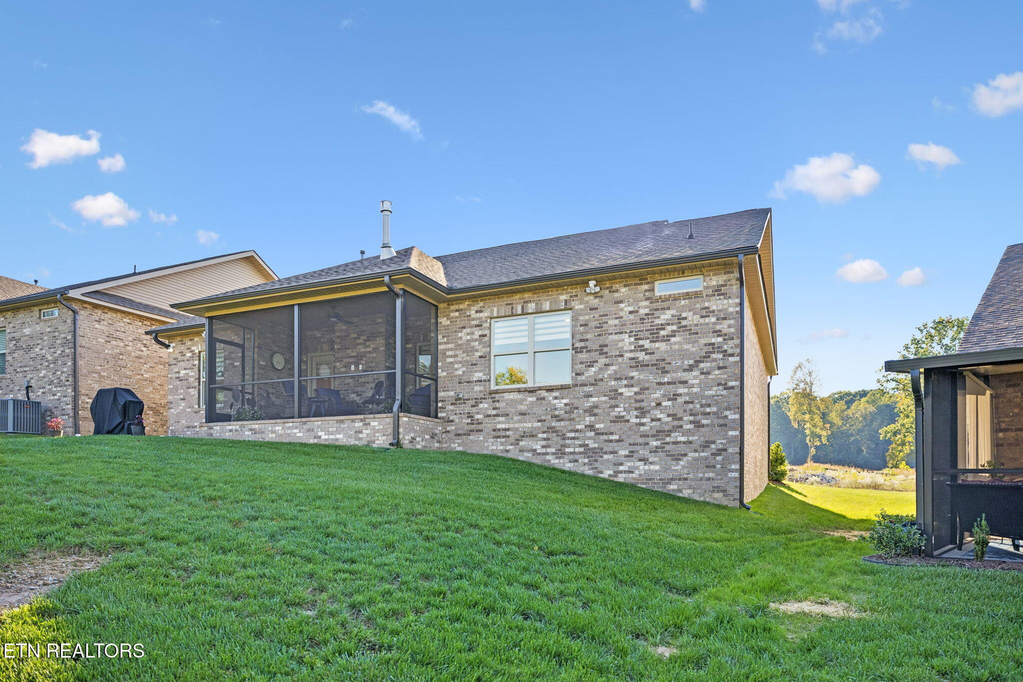 7116 Volunteer Ridge Lane Knoxville TN 37918
