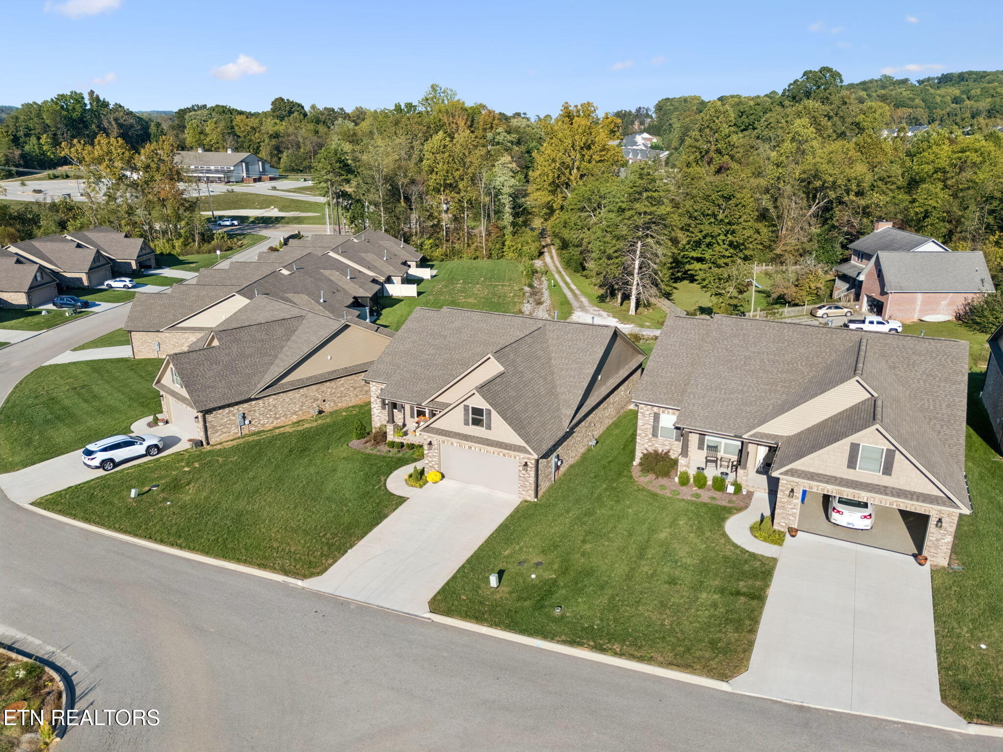 7116 Volunteer Ridge Lane Knoxville TN 37918