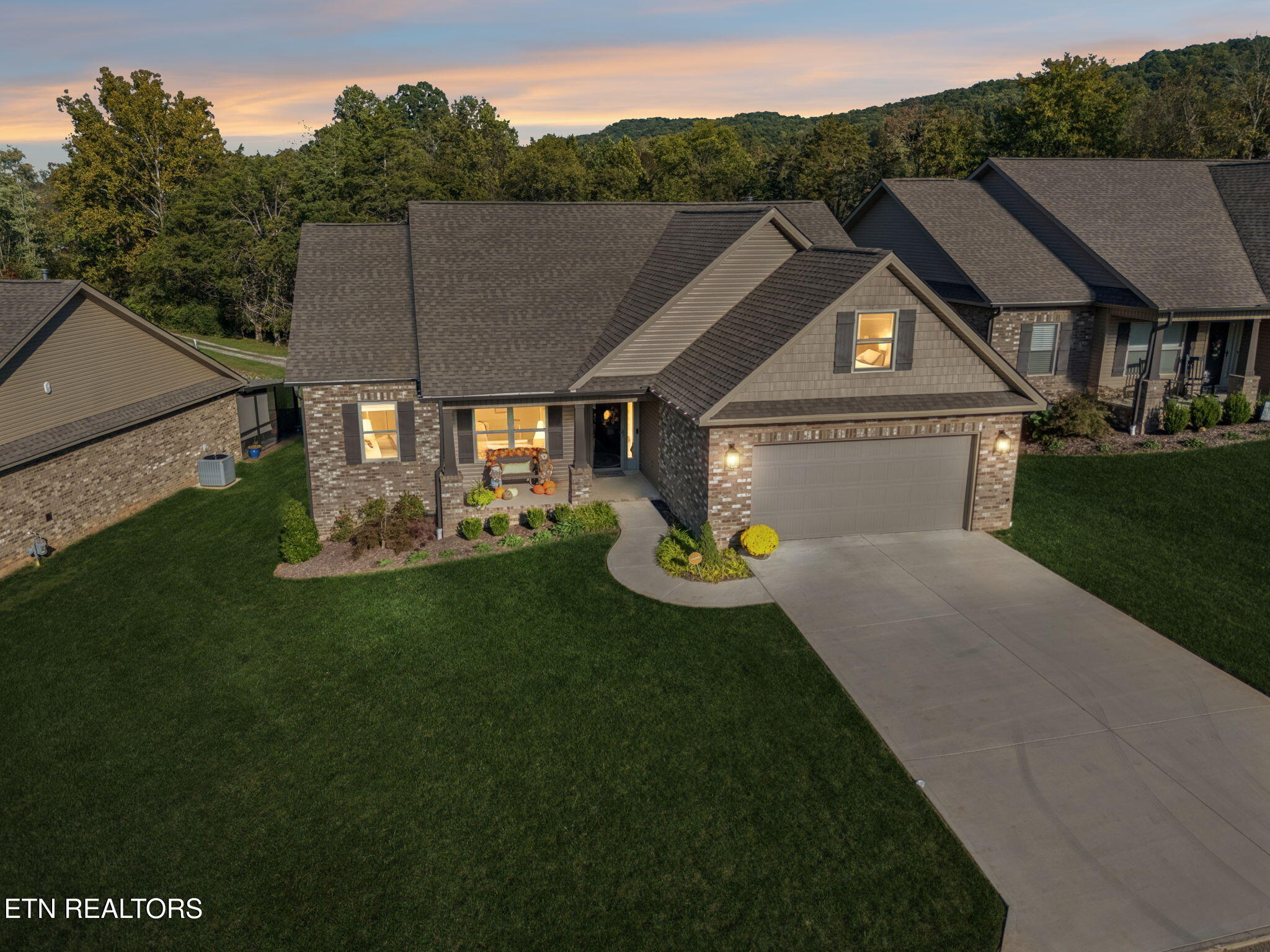 7116 Volunteer Ridge Lane Knoxville TN 37918