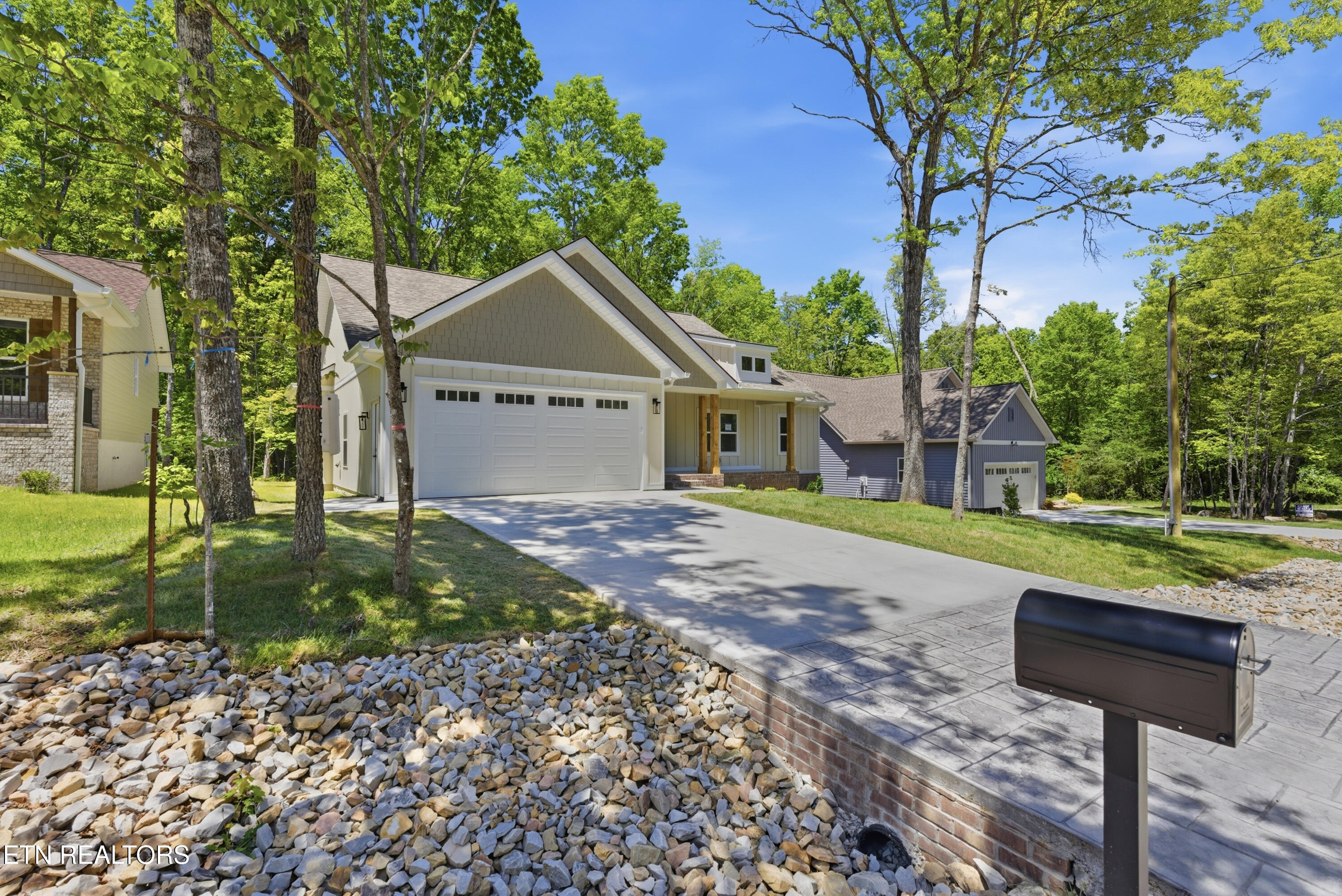 162 Hawes Circle Crossville TN 38558