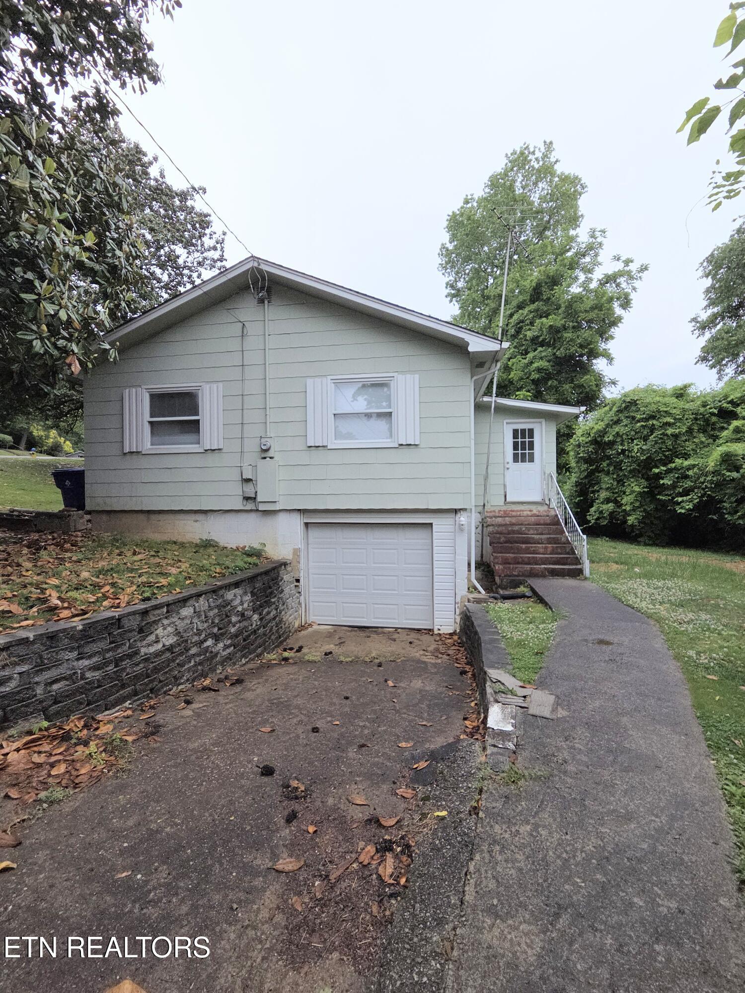 620 Pennsylvania Avenue Oak Ridge TN 37830
