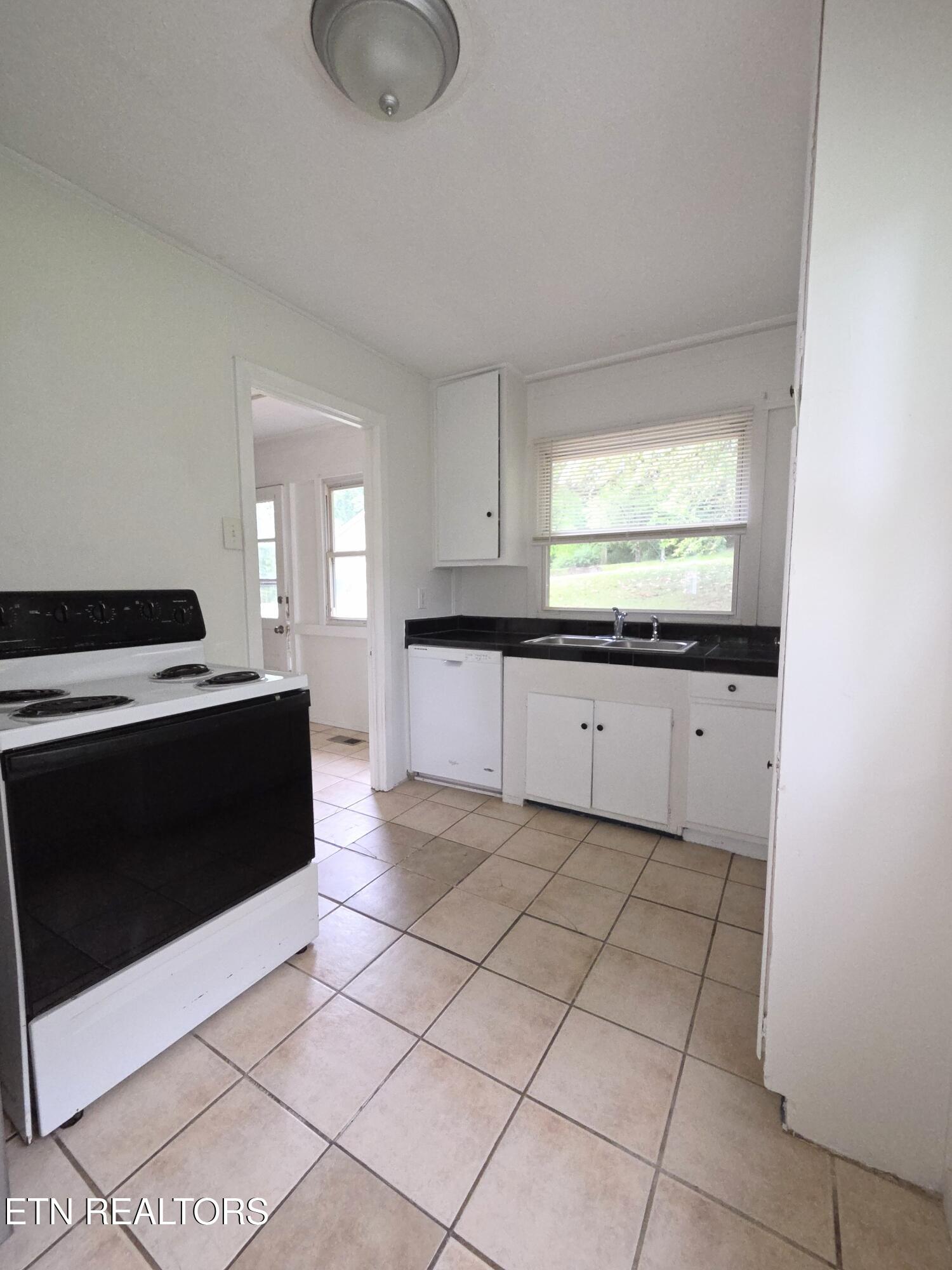 620 Pennsylvania Avenue Oak Ridge TN 37830
