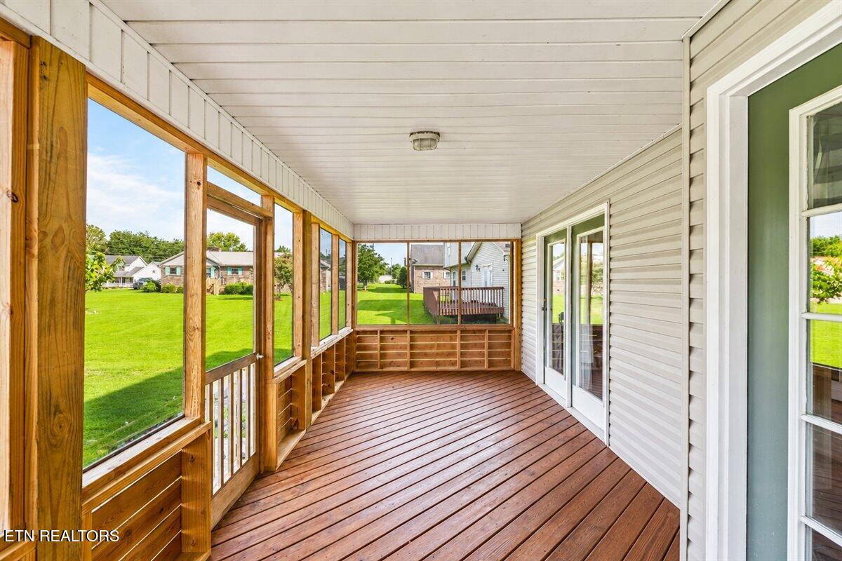 356 Elkins Road Jacksboro TN 37757