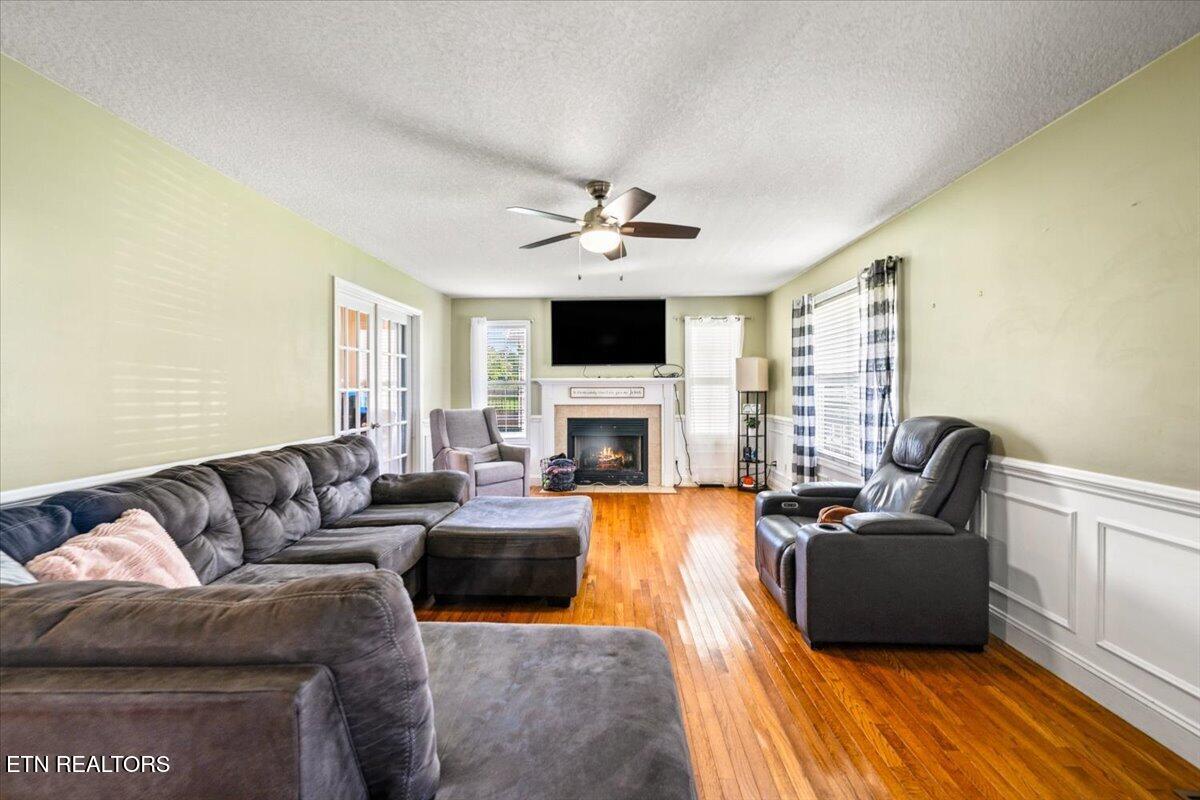 356 Elkins Road Jacksboro TN 37757