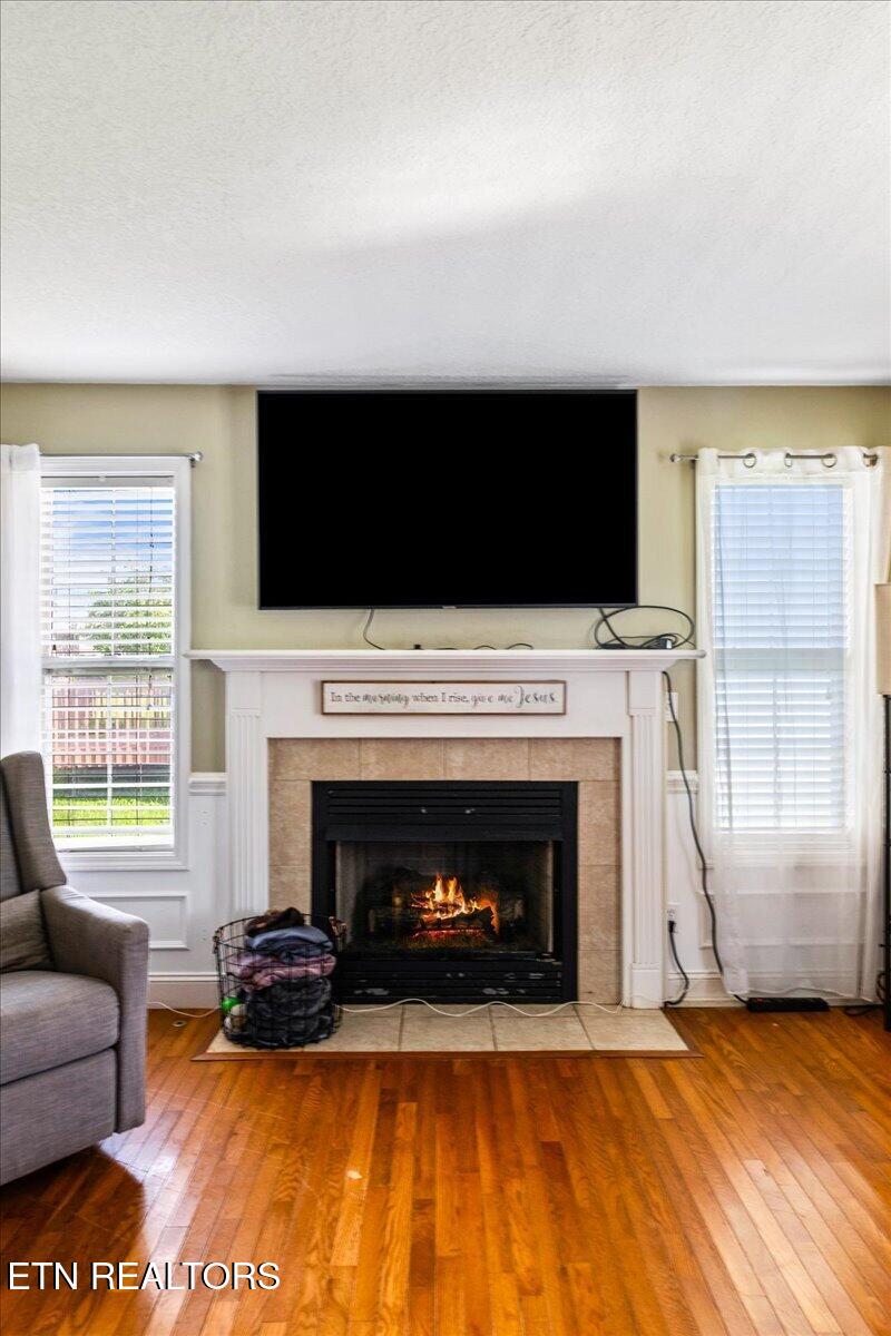 356 Elkins Road Jacksboro TN 37757